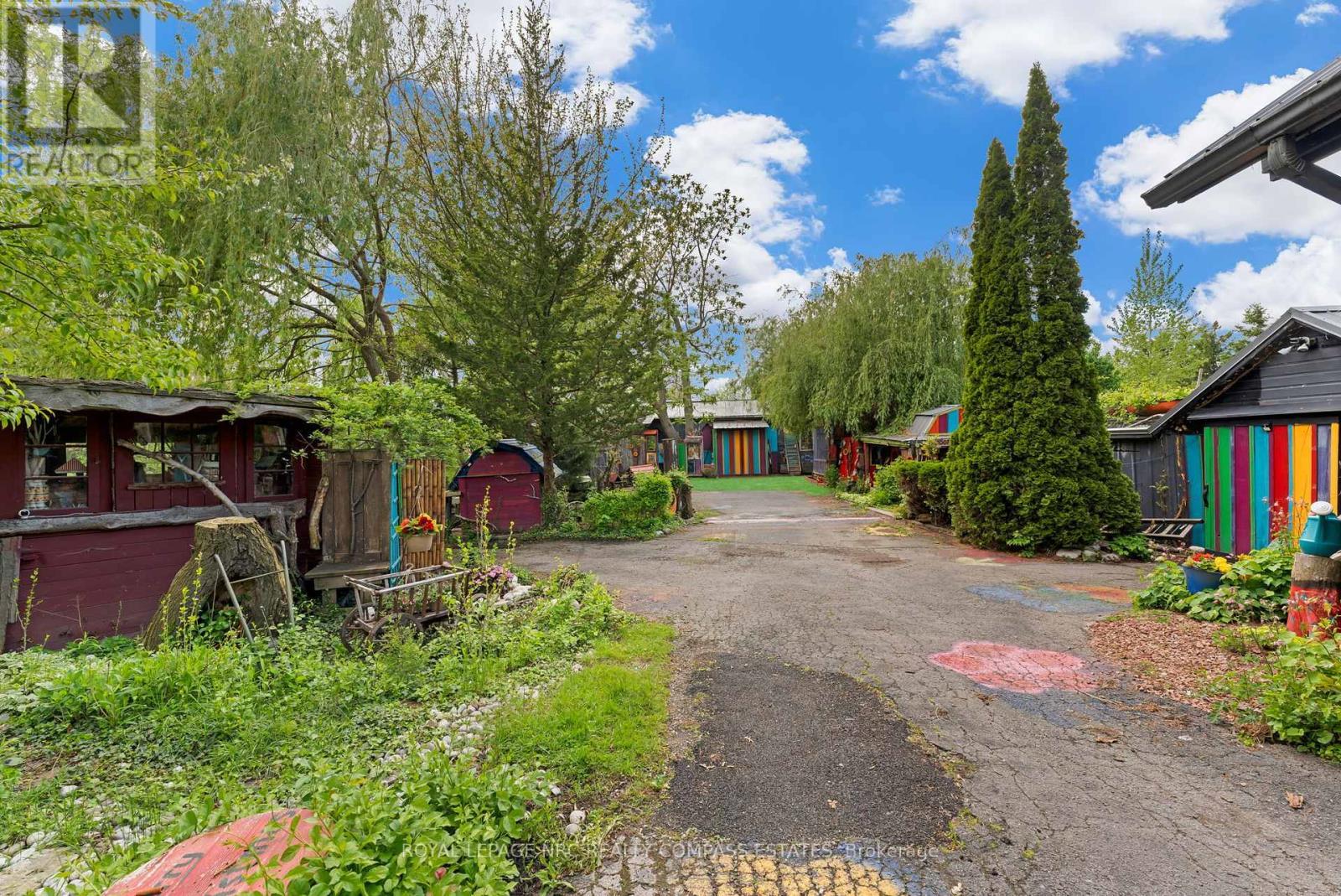 












4034 VICTORIA AVENUE

,
Lincoln (Lincoln-Jordan/Vineland),




Ontario
L0R2C0

