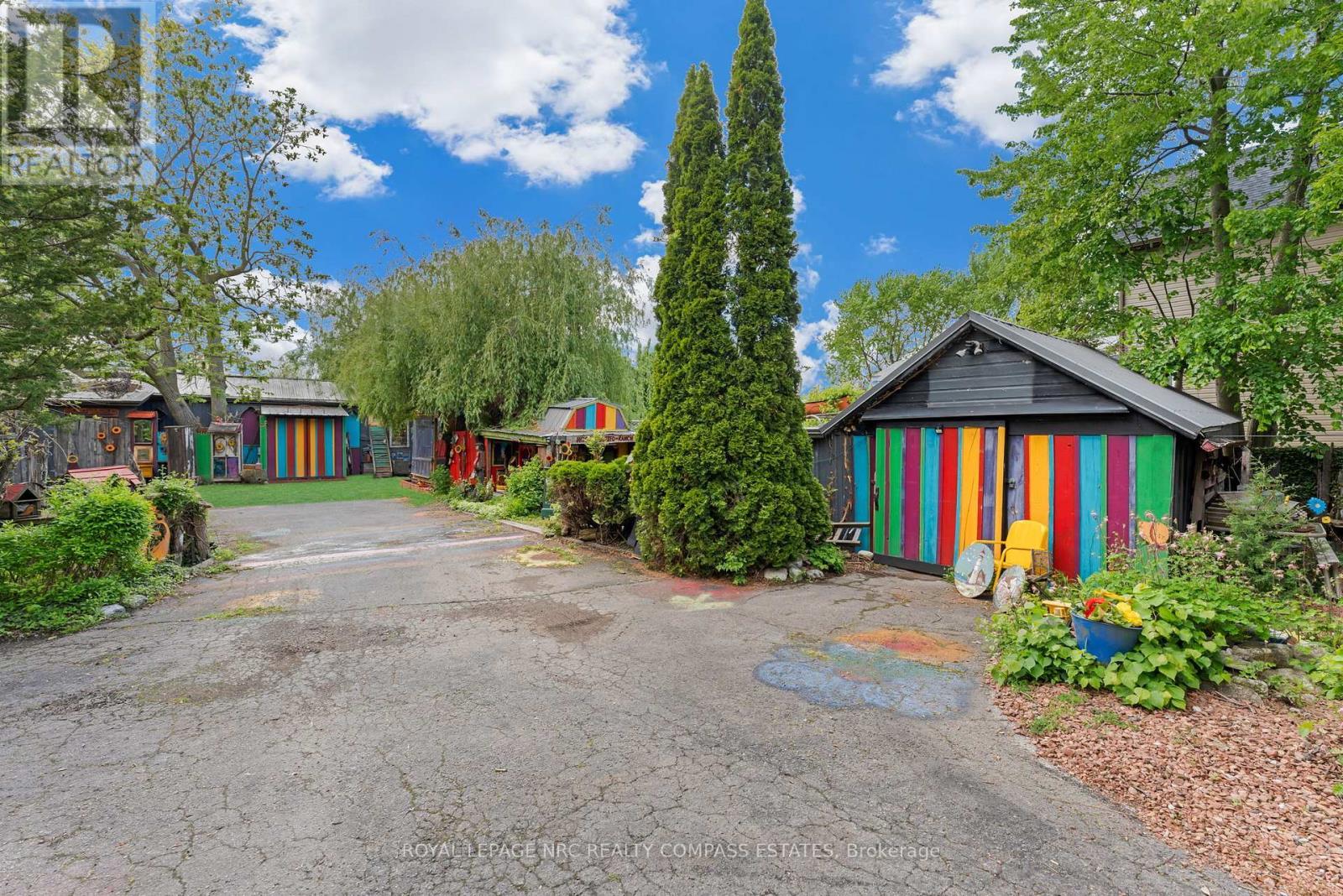 












4034 VICTORIA AVENUE

,
Lincoln (Lincoln-Jordan/Vineland),




Ontario
L0R2C0

