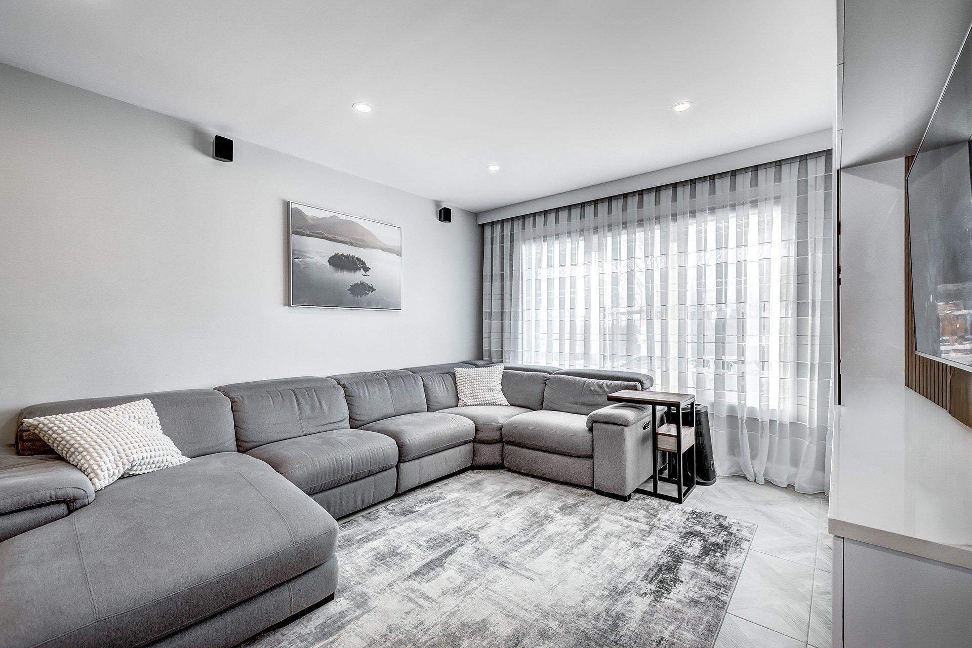 









16


Rue de la Sève

,
Châteauguay,




QC
J6J0B3

