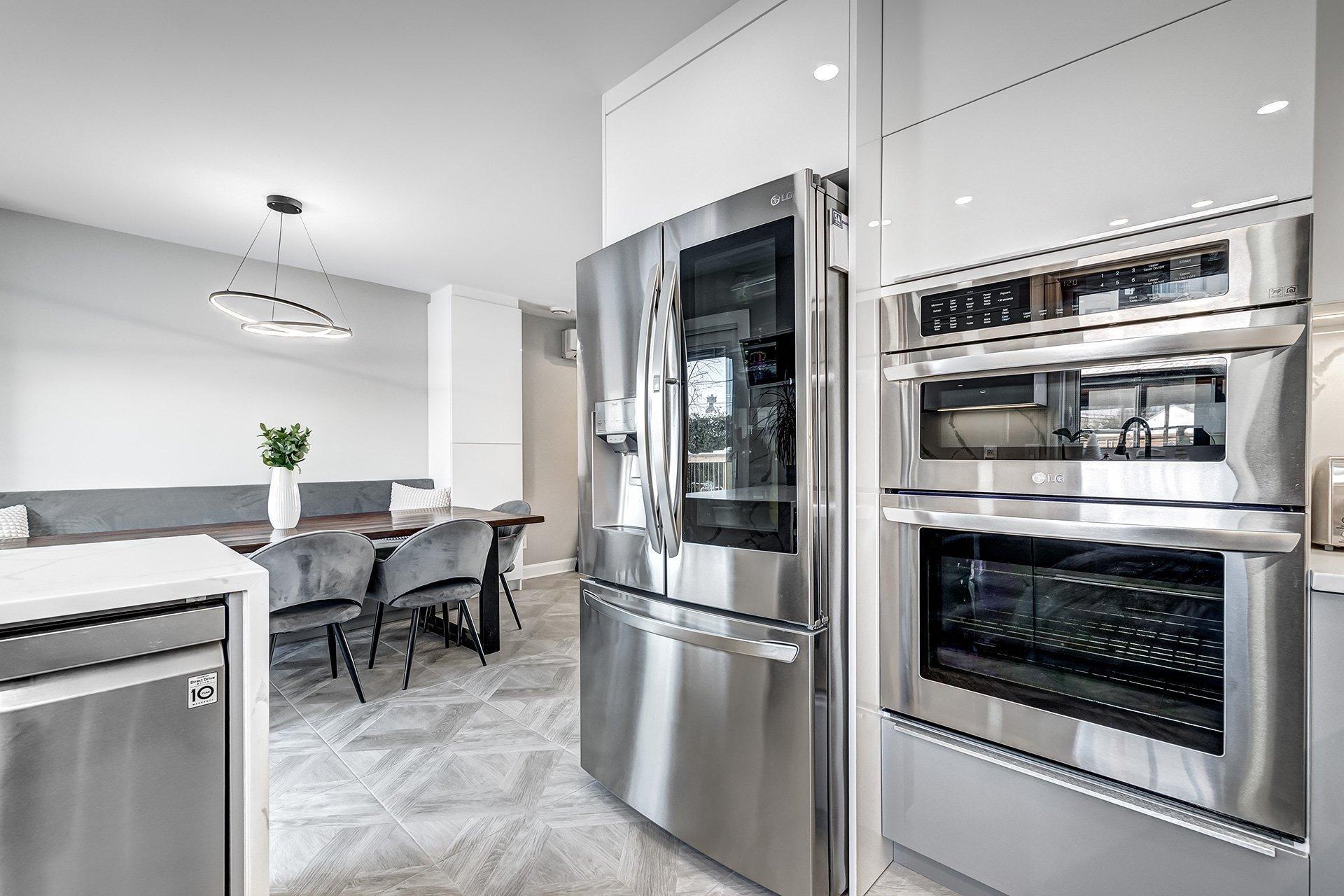 









16


Rue de la Sève

,
Châteauguay,




QC
J6J0B3

