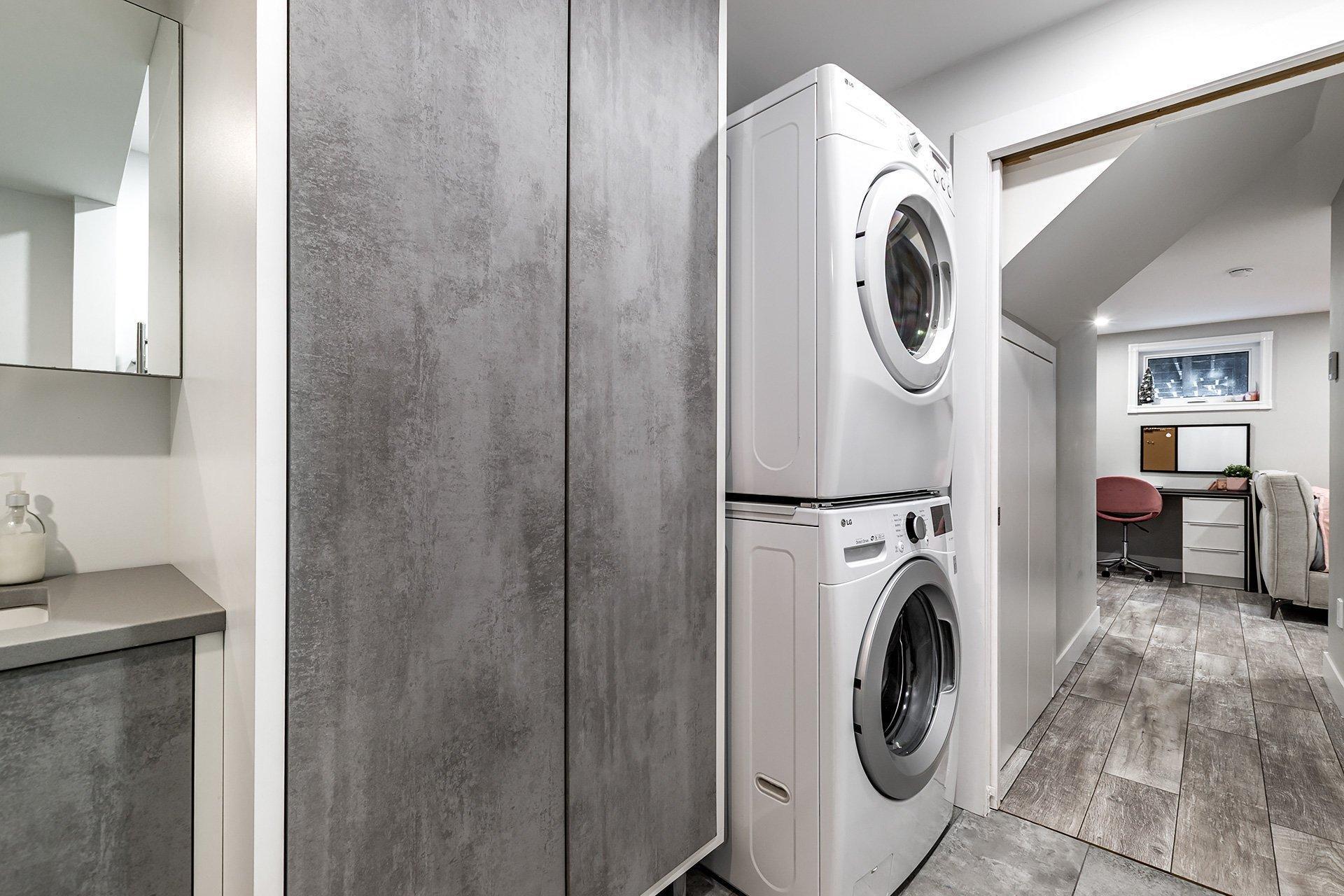 









16


Rue de la Sève

,
Châteauguay,




QC
J6J0B3

