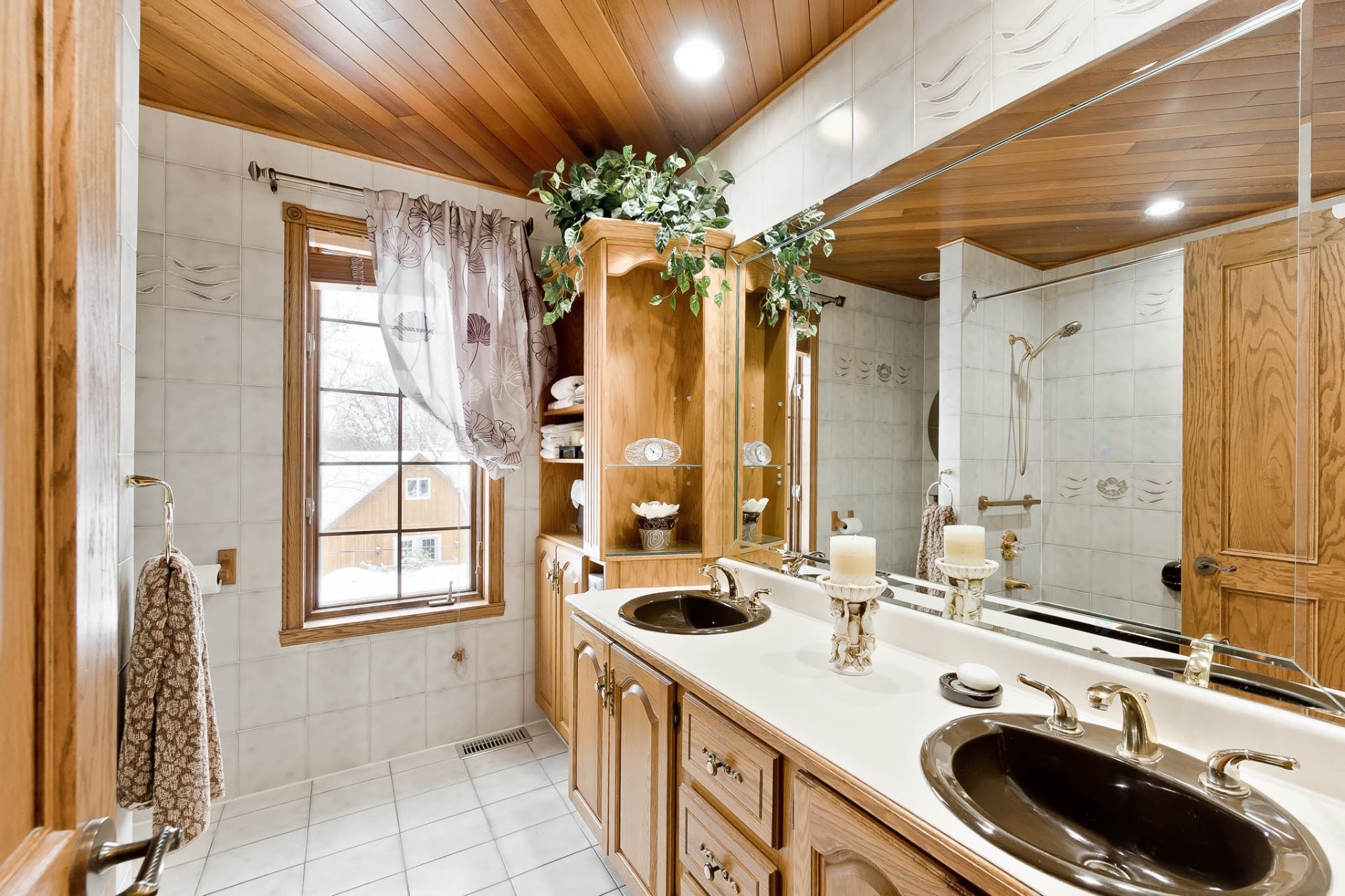 









2190


Rue Hugo

,
Sherbrooke (Les Nations),




QC
J1J3W5

