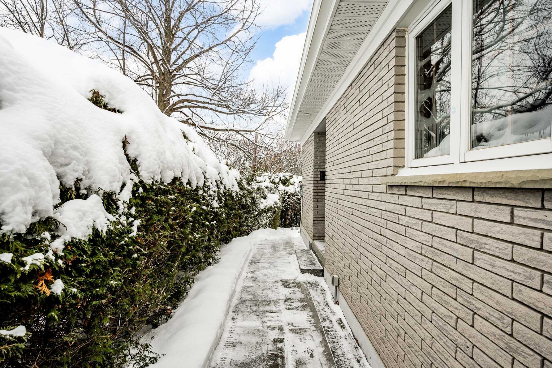 









2190


Rue Hugo

,
Sherbrooke (Les Nations),




QC
J1J3W5

