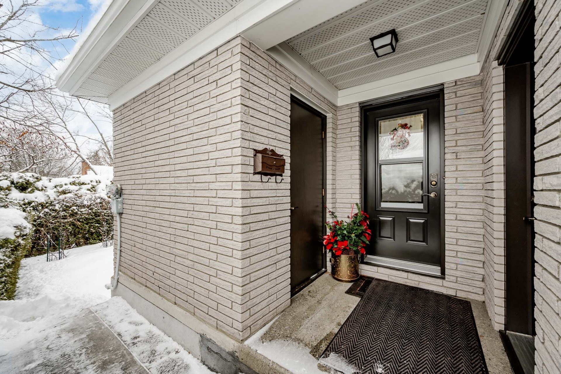 









2190


Rue Hugo

,
Sherbrooke (Les Nations),




QC
J1J3W5

