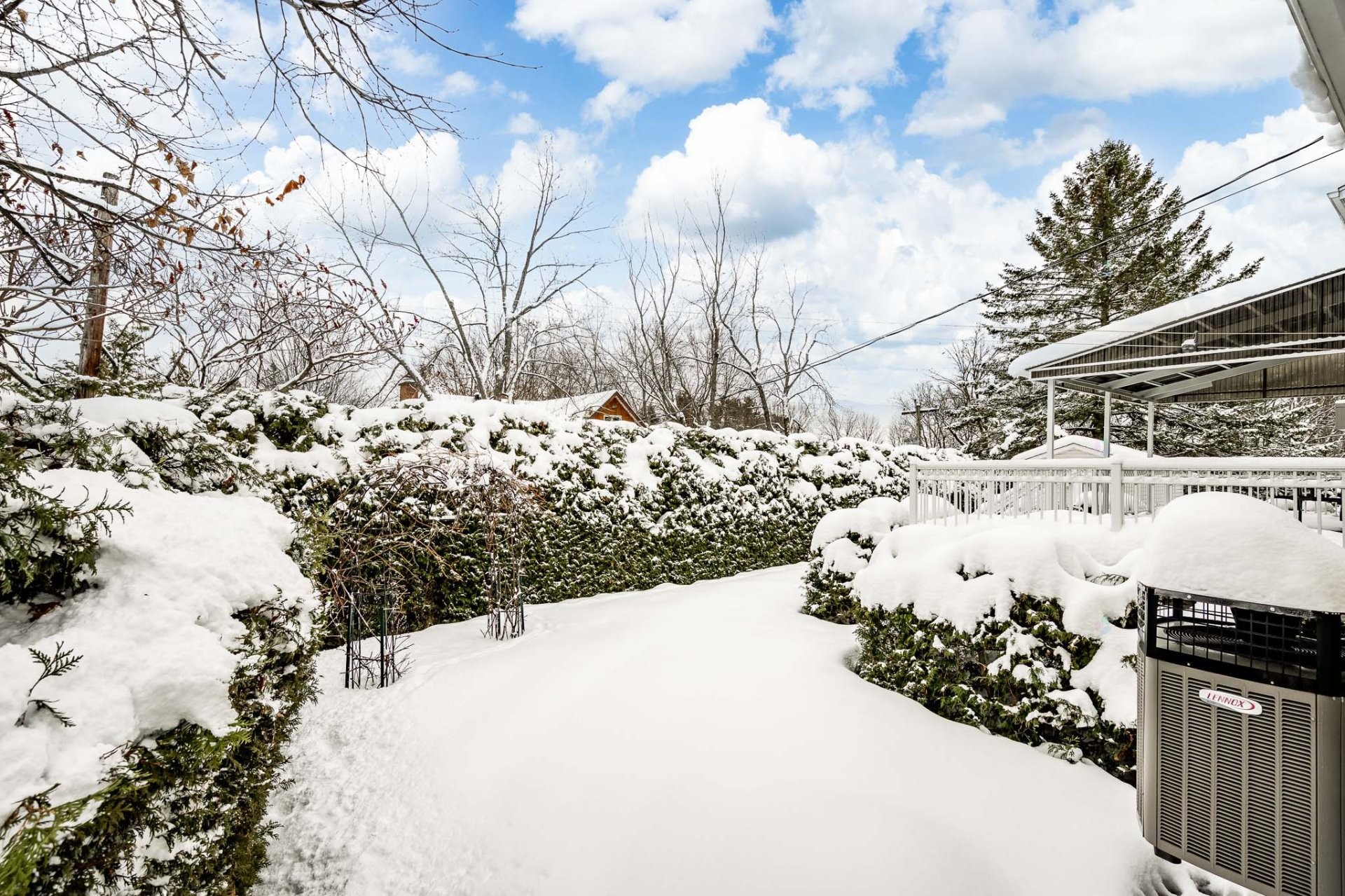 









2190


Rue Hugo

,
Sherbrooke (Les Nations),




QC
J1J3W5

