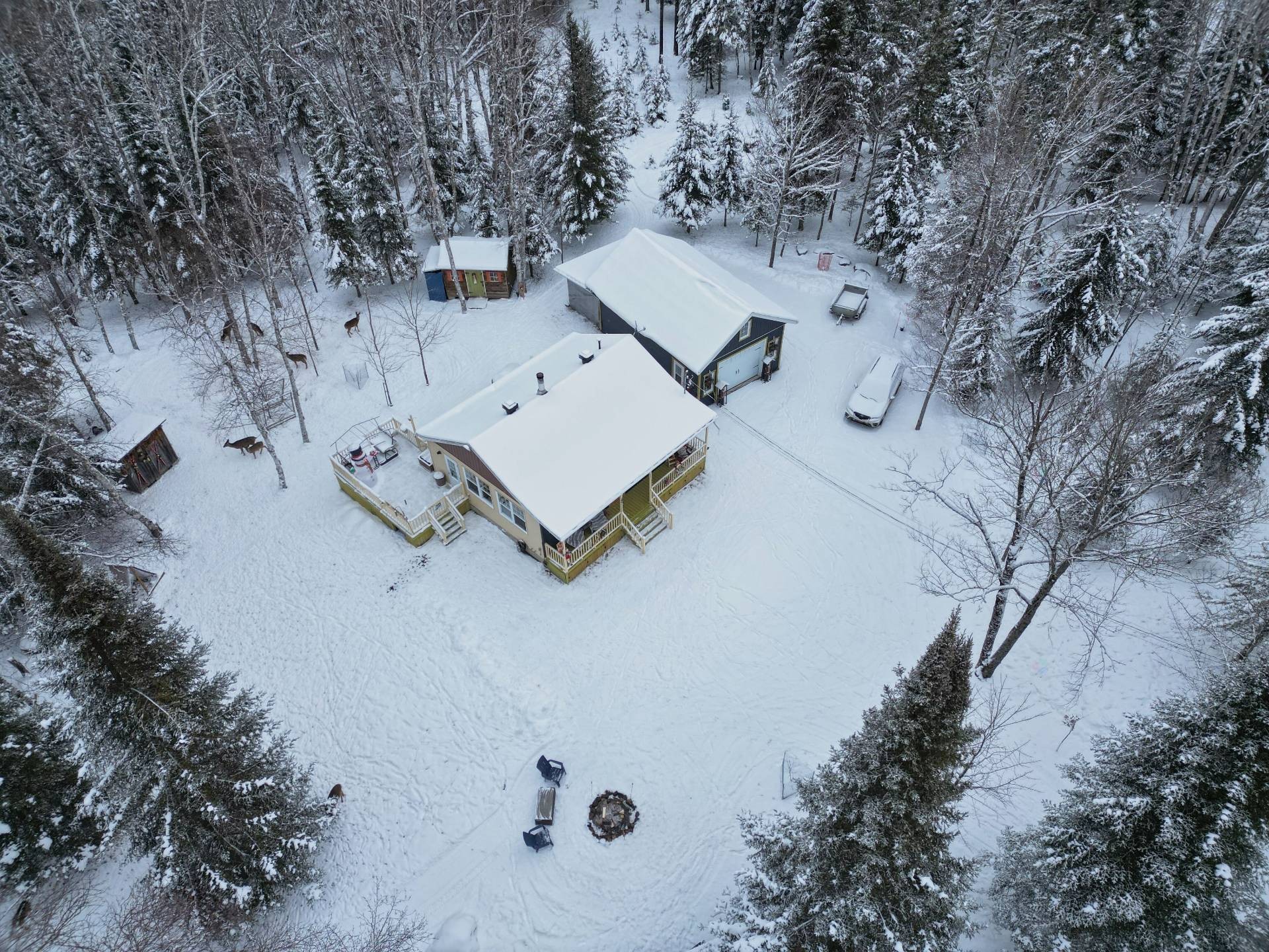 









40


Ch. des Érables

,
Saint-Michel-des-Saints,




QC
J0K3B0

