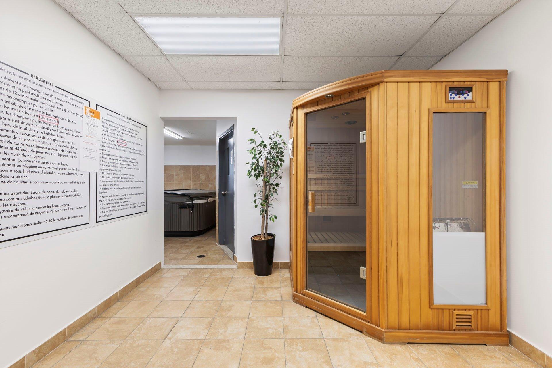 









725


Place Fortier

, 201,
Montréal (Saint-Laurent),




QC
H4L5B9

