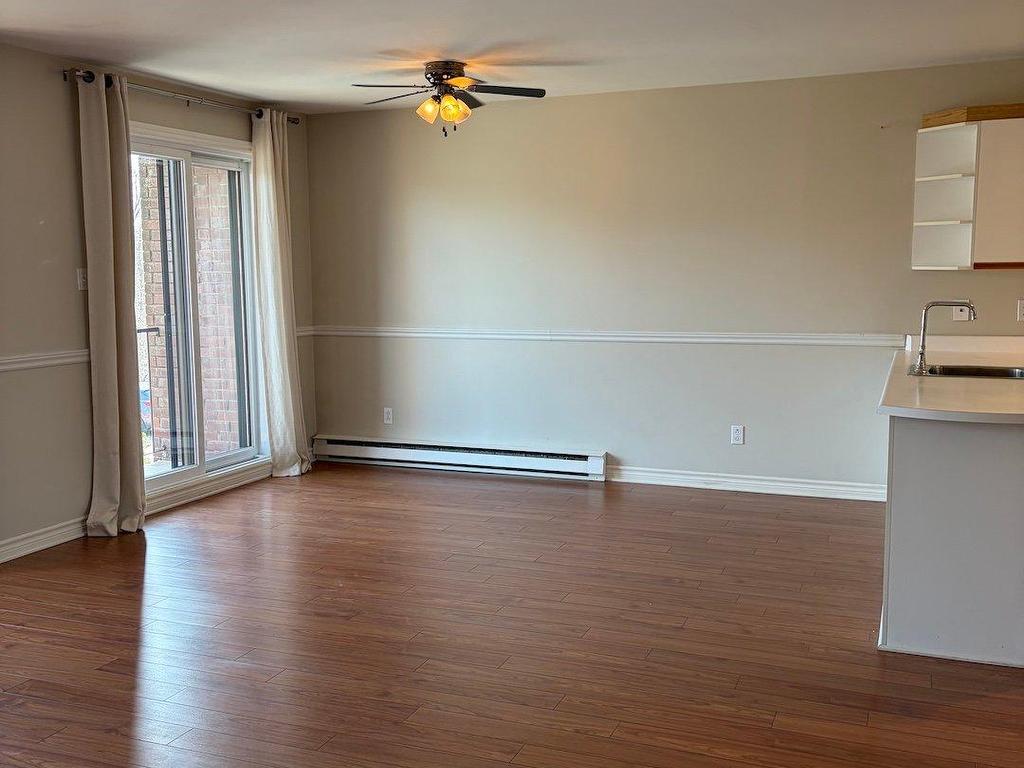 









175


Boul. de la Cité-des-Jeunes

,
Vaudreuil-Dorion,




QC
J7V8G7

