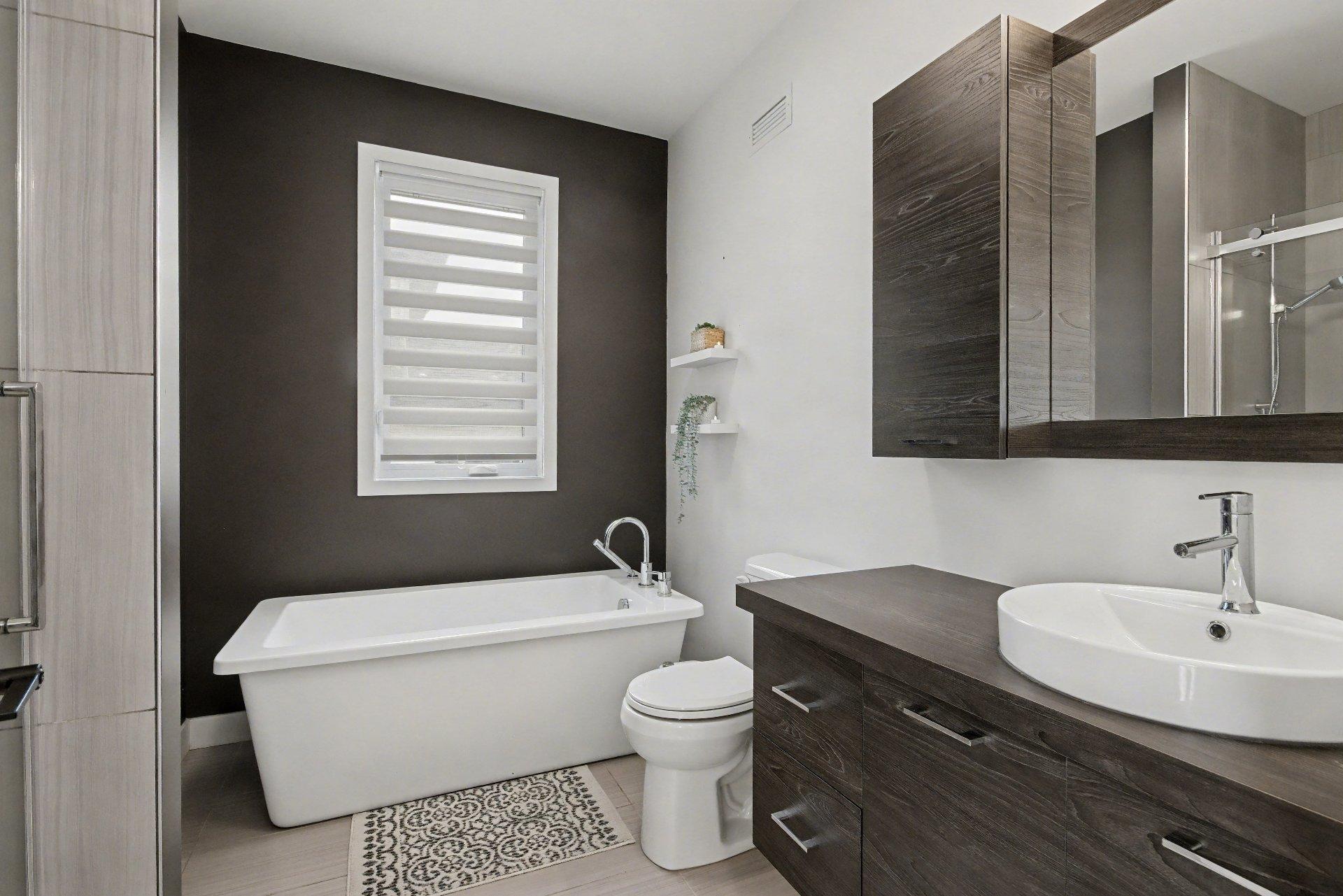 









75


Rue Jules-Duval

,
Saint-Jean-sur-Richelieu,




QC
J2W2B2

