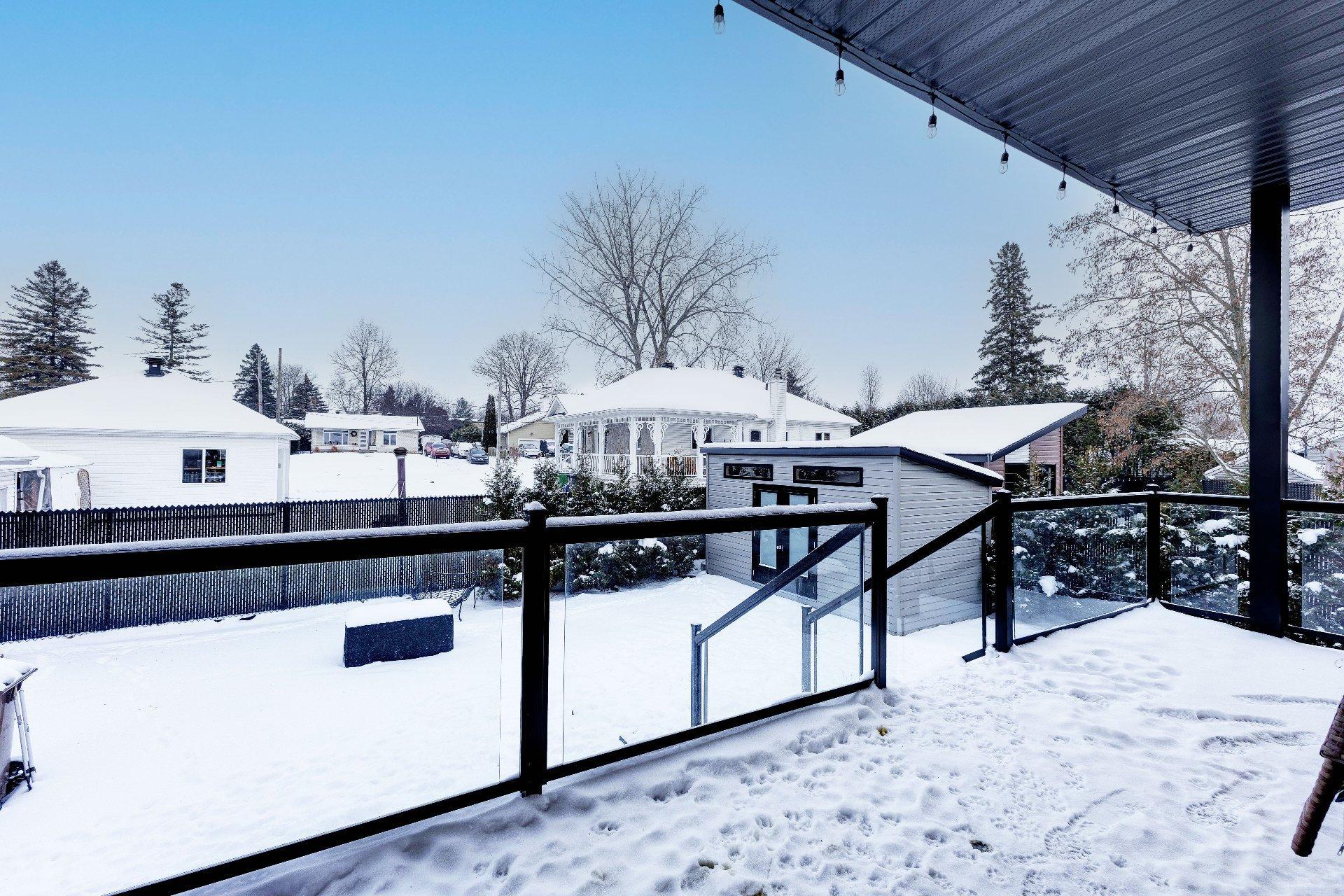 









75


Rue Jules-Duval

,
Saint-Jean-sur-Richelieu,




QC
J2W2B2

