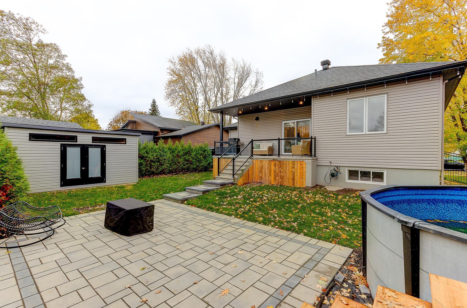 









75


Rue Jules-Duval

,
Saint-Jean-sur-Richelieu,




QC
J2W2B2

