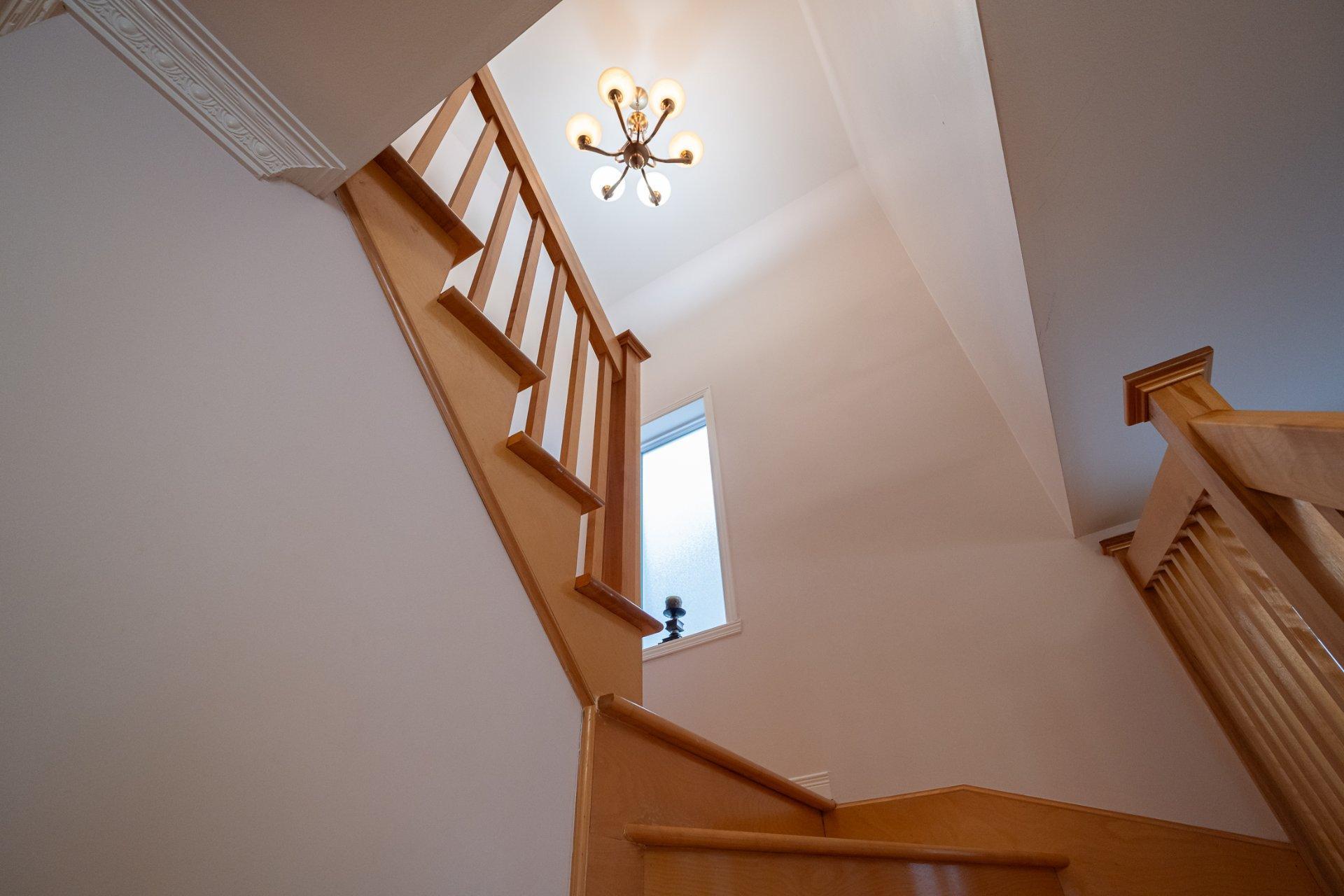 









600


Rue Toussaint

,
Laval (Sainte-Dorothée),




QC
H7X4G1

