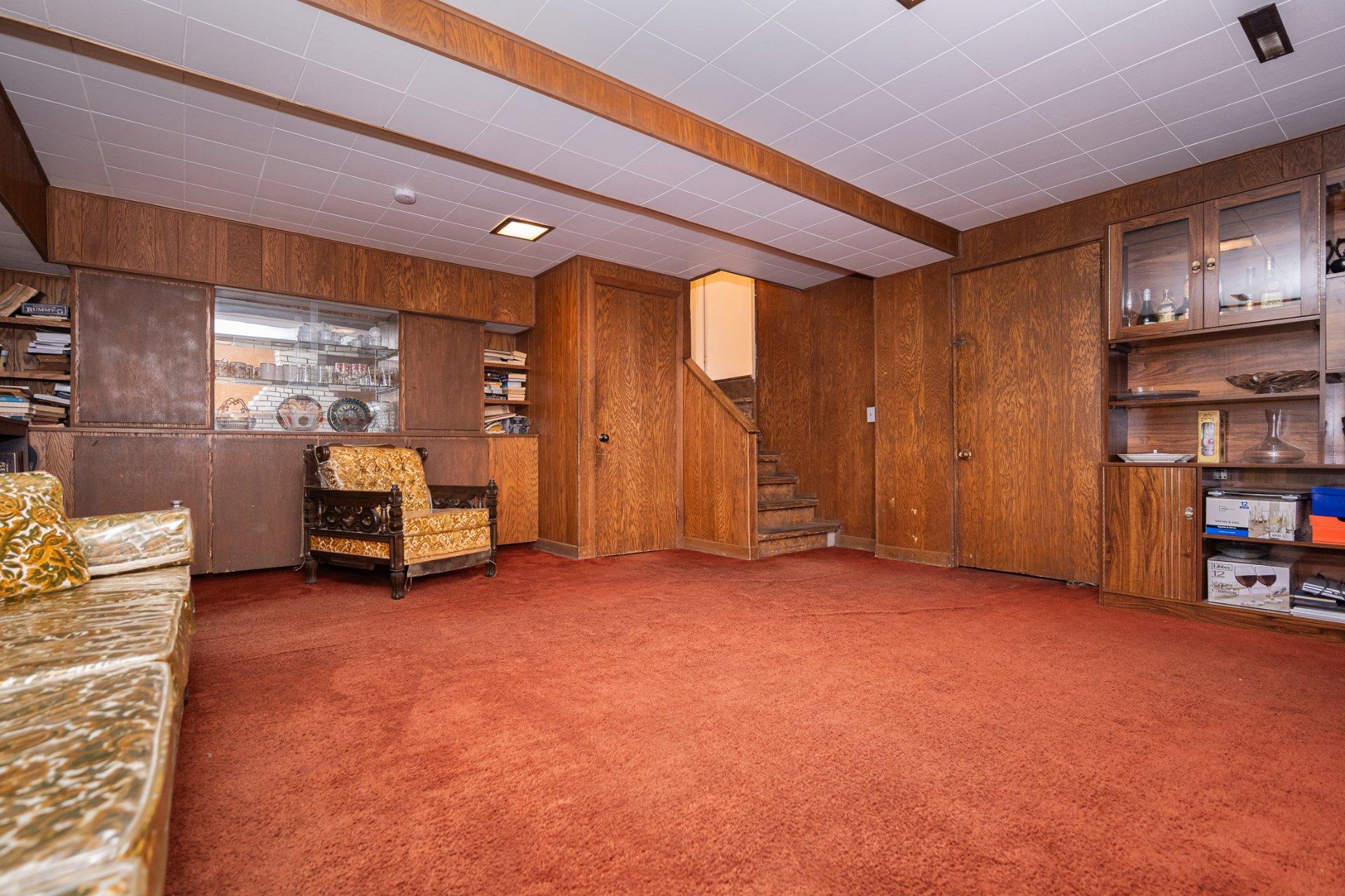 









1404


Boul. Élisabeth

,
Laval (Chomedey),




QC
H7W3J8

