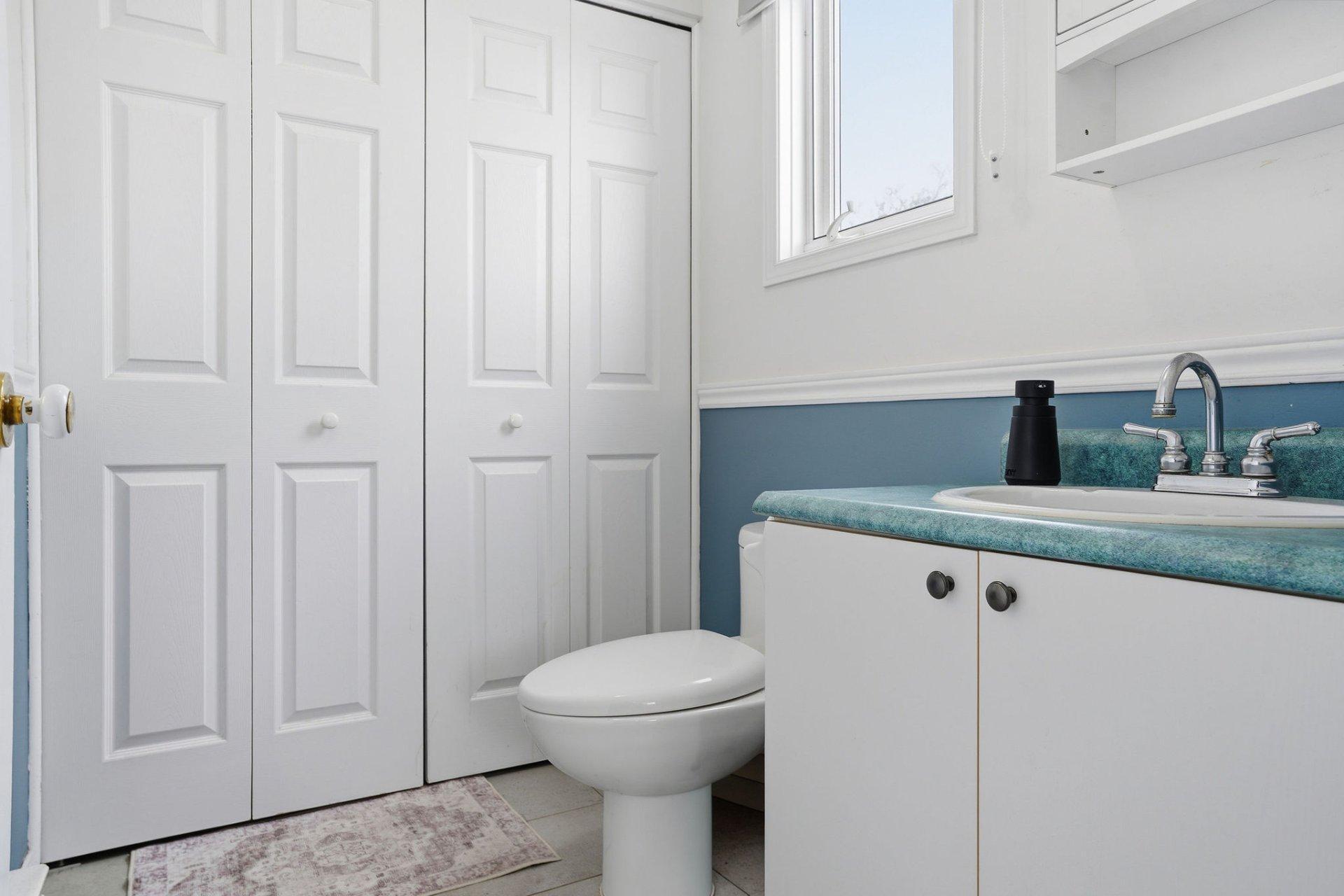 









169


Rue des Samares

,
Gatineau (Masson-Angers),




QC
J8M2B7

