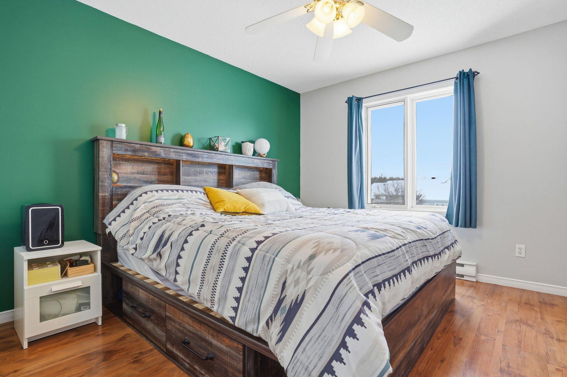 









169


Rue des Samares

,
Gatineau (Masson-Angers),




QC
J8M2B7

