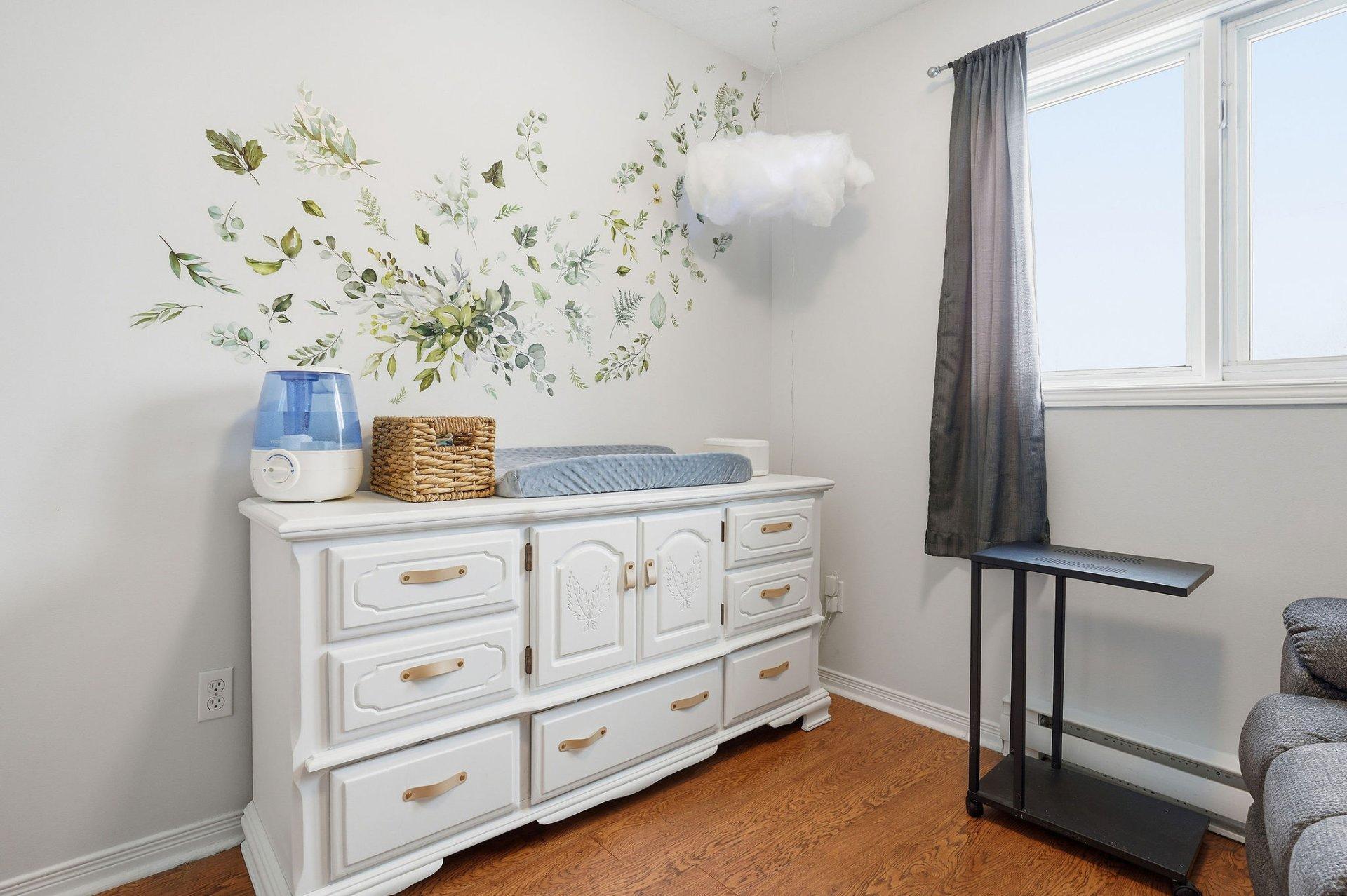 









169


Rue des Samares

,
Gatineau (Masson-Angers),




QC
J8M2B7

