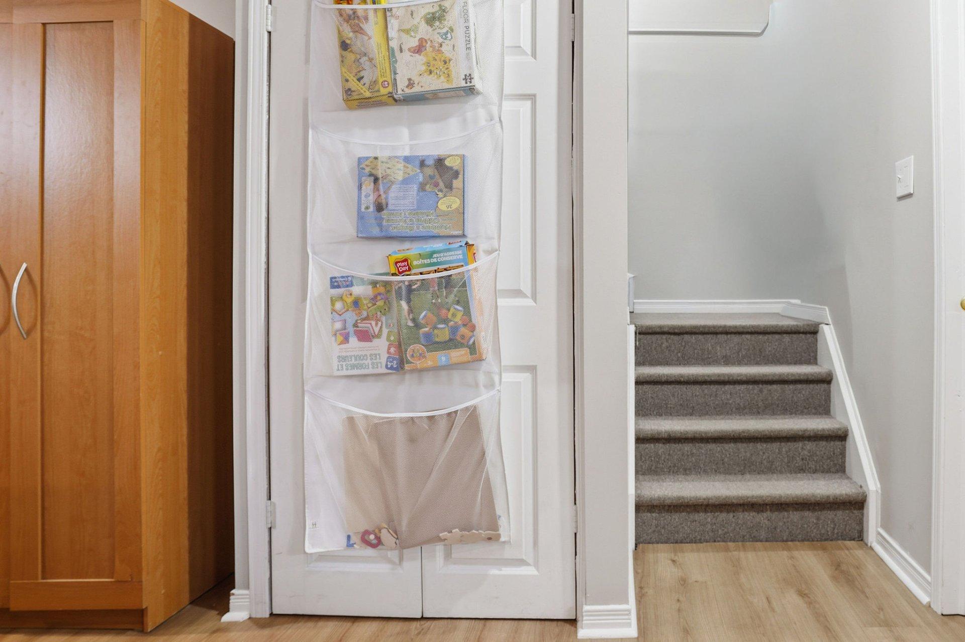 









169


Rue des Samares

,
Gatineau (Masson-Angers),




QC
J8M2B7

