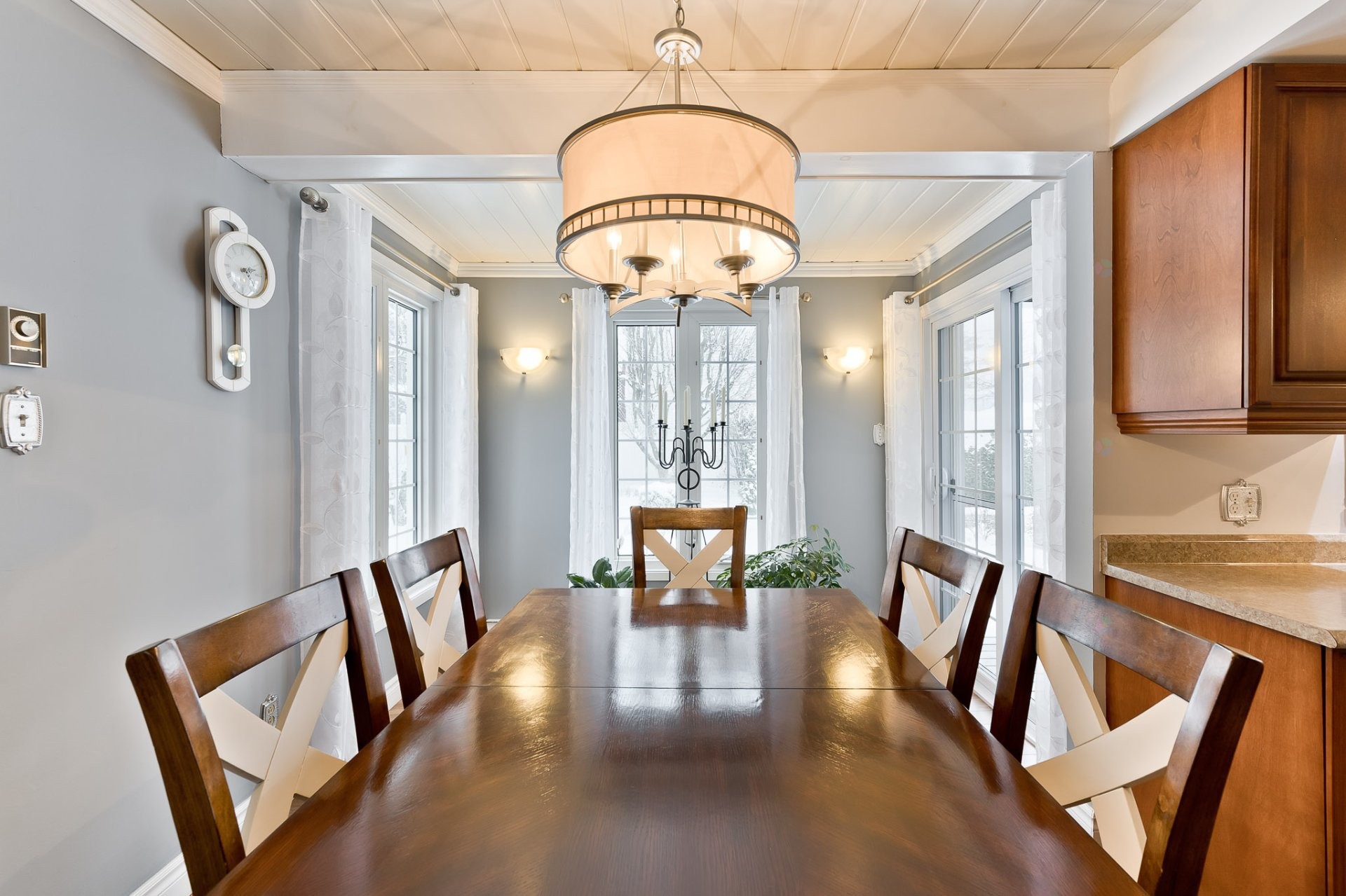 









2186


Rue Normand

,
Sherbrooke (Fleurimont),




QC
J1G3V3

