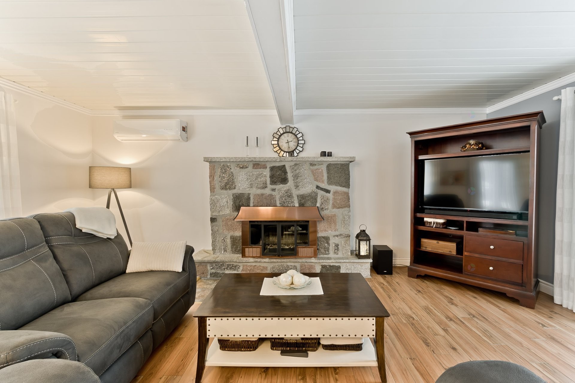 









2186


Rue Normand

,
Sherbrooke (Fleurimont),




QC
J1G3V3

