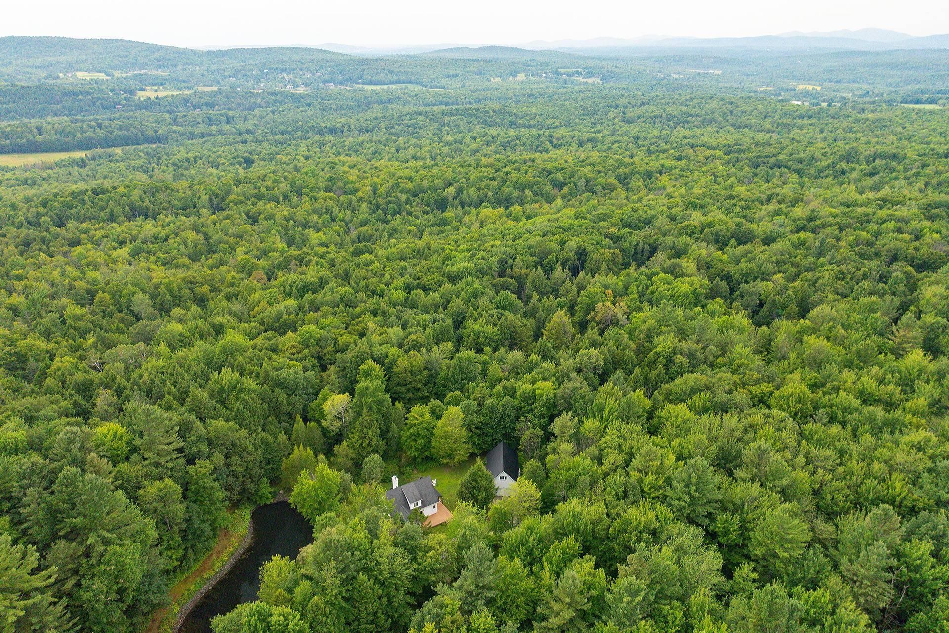 












Ch. Élie

,
Sutton,







QC
J0E2K0

