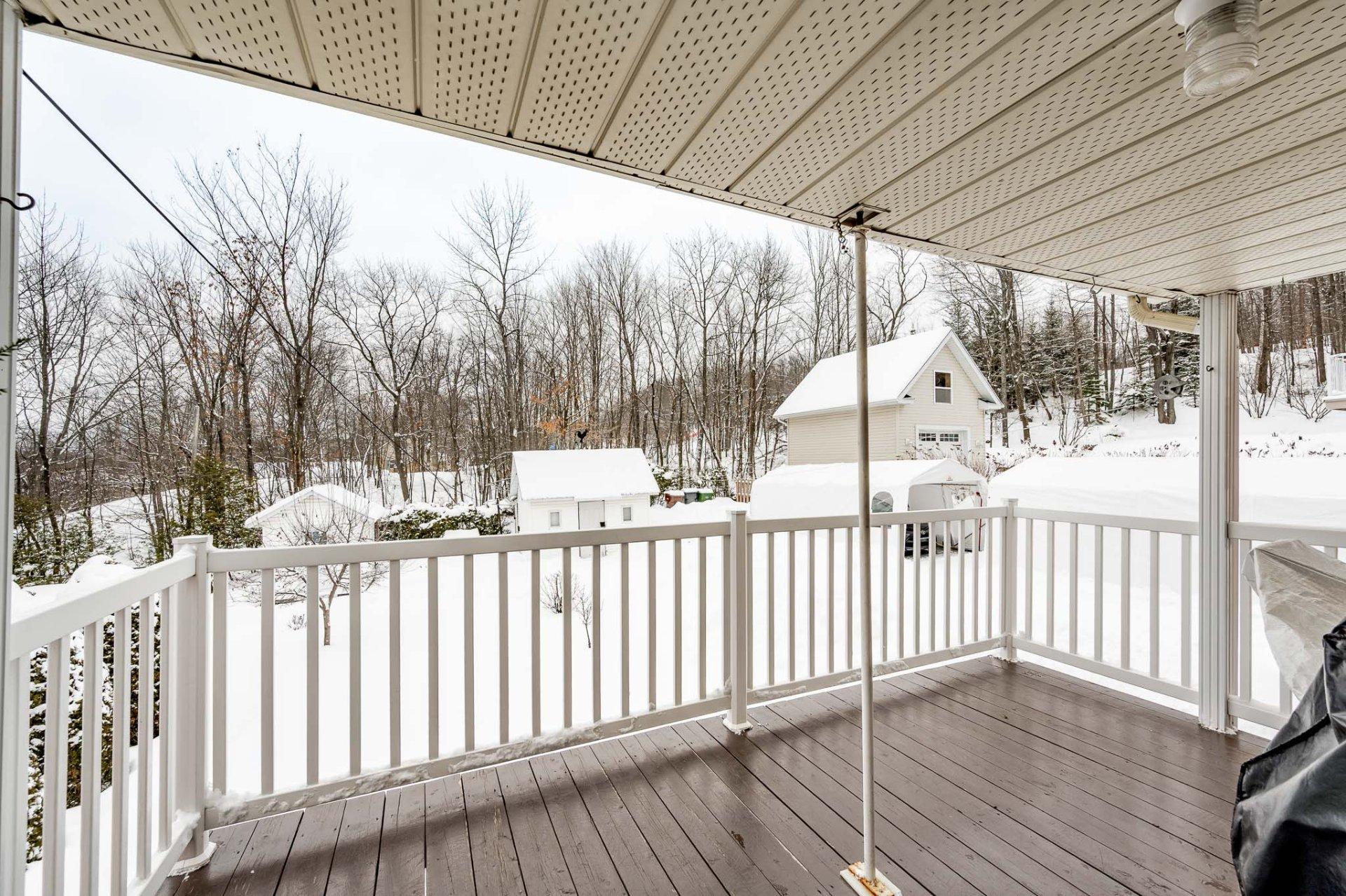 









1402Z

 - 1404Z


Rue St-Gilles

,
Sherbrooke (Les Nations),




QC
J1H3C4

