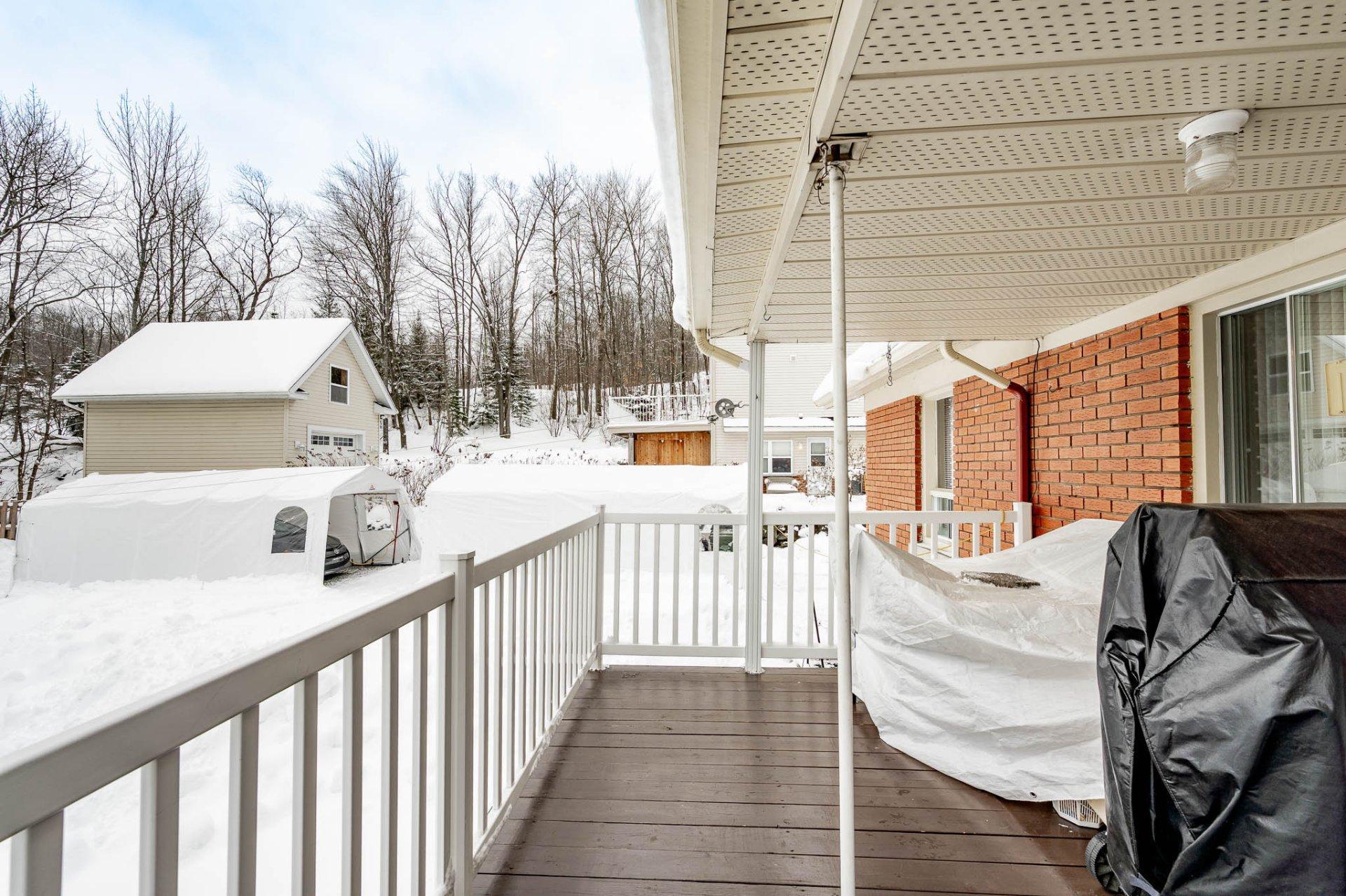 









1402Z

 - 1404Z


Rue St-Gilles

,
Sherbrooke (Les Nations),




QC
J1H3C4

