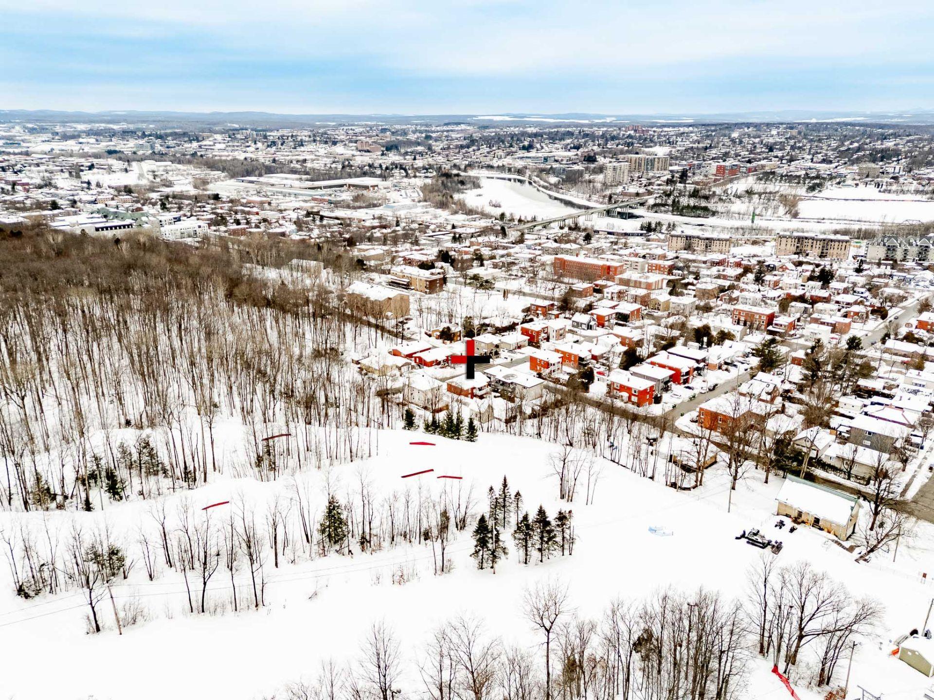 









1402Z

 - 1404Z


Rue St-Gilles

,
Sherbrooke (Les Nations),




QC
J1H3C4

