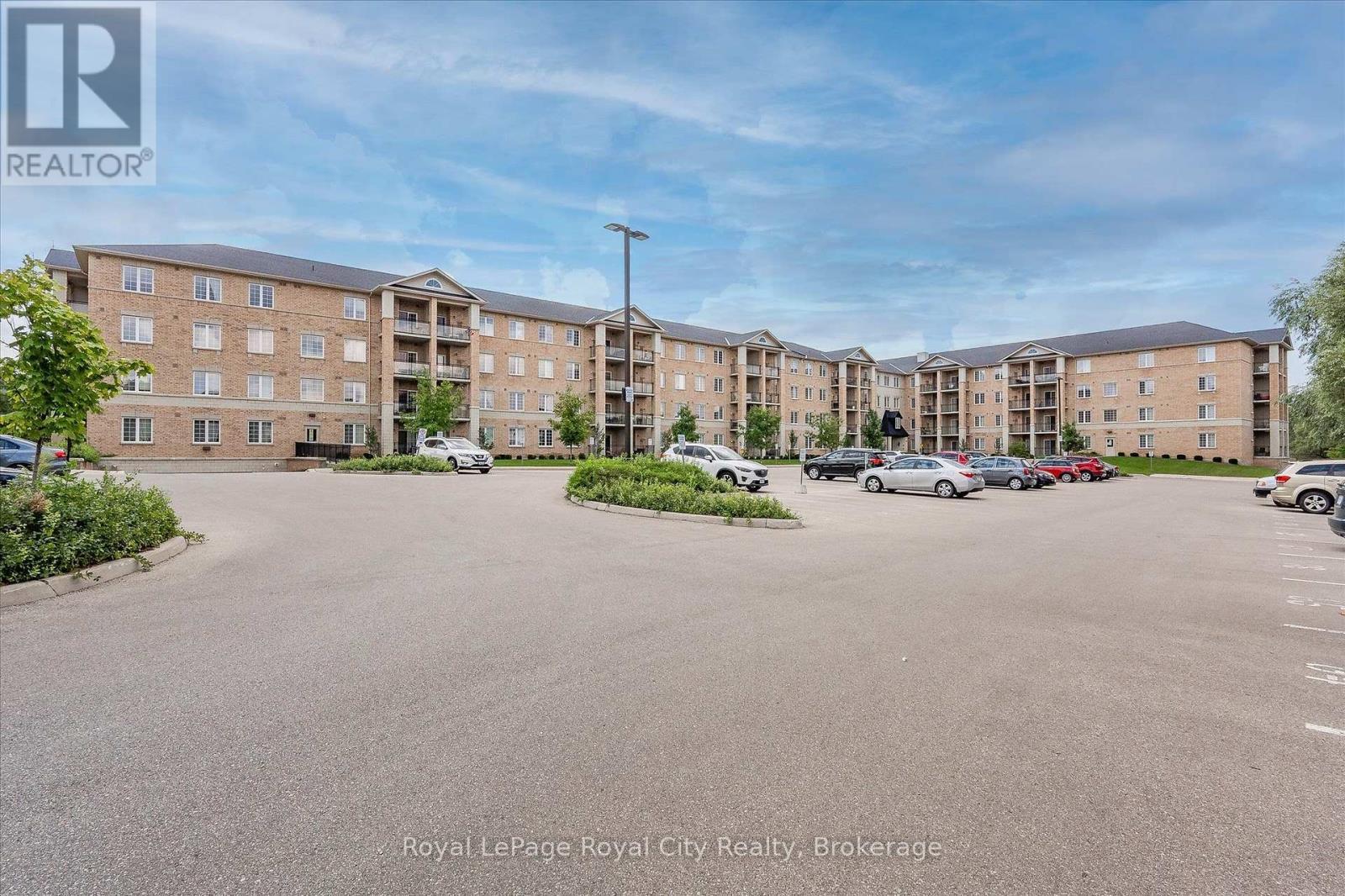 












228 - 1077 GORDON STREET

,
Guelph (Kortright West),




Ontario
N1G0E3

