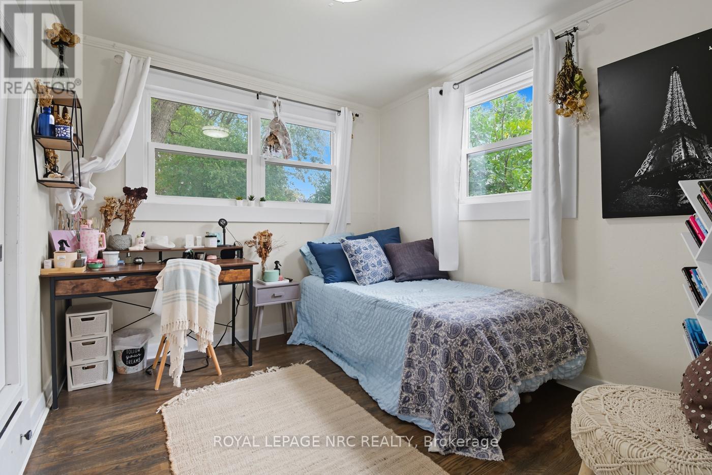 












464 GORHAM ROAD

,
Fort Erie (Ridgeway),




Ontario
L0S1N0

