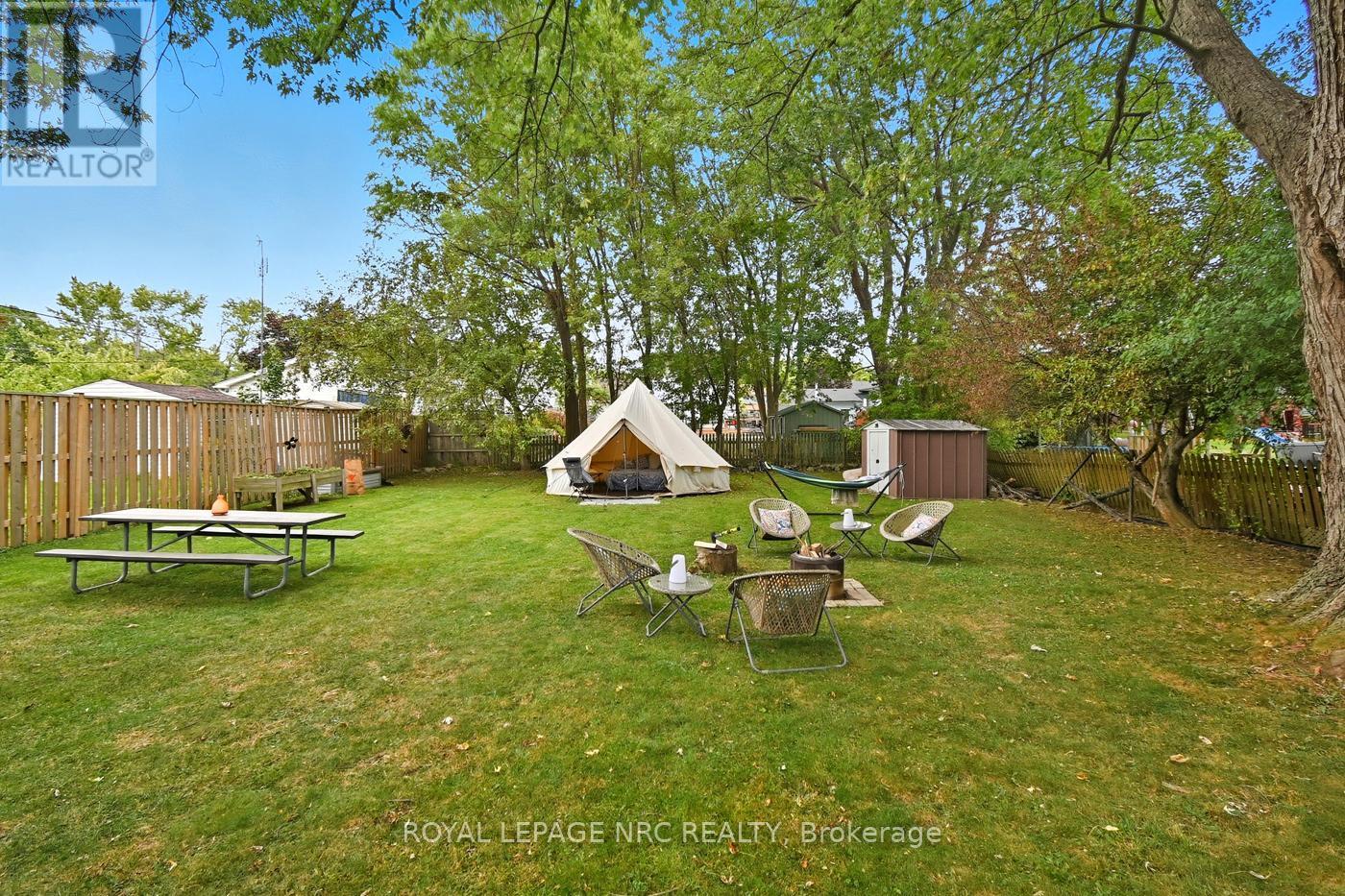 












464 GORHAM ROAD

,
Fort Erie (Ridgeway),




Ontario
L0S1N0

