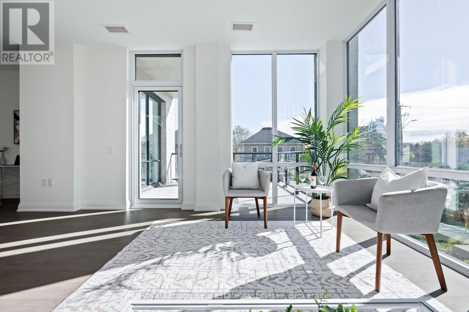 












209 - 42 MILL STREET

,
Halton Hills,




Ontario
L7G2H7

