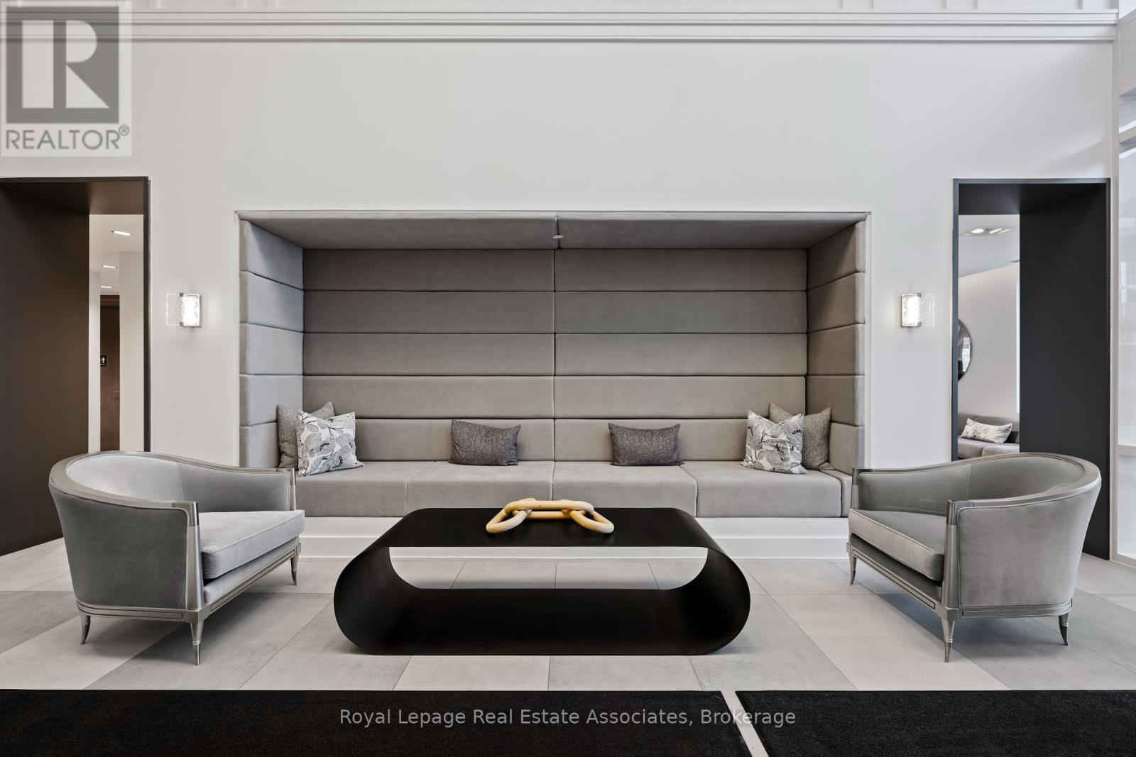 












209 - 42 MILL STREET

,
Halton Hills,




Ontario
L7G2H7

