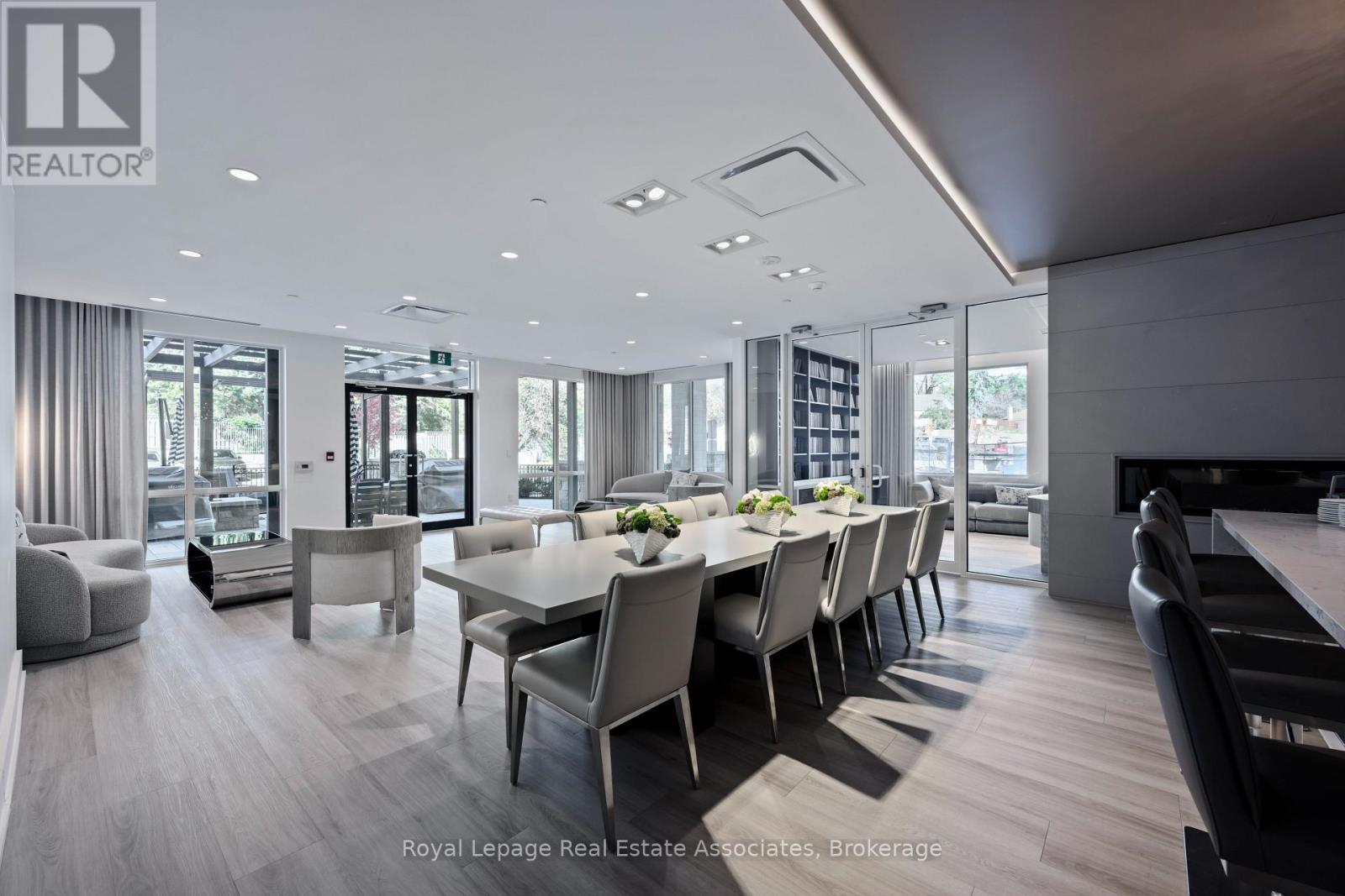 












209 - 42 MILL STREET

,
Halton Hills,




Ontario
L7G2H7

