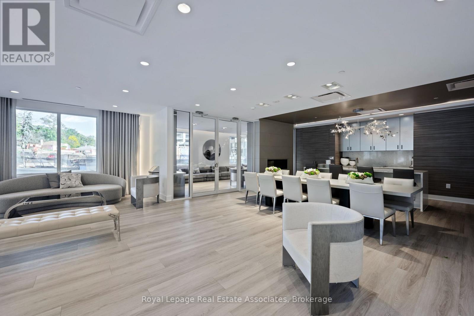 












209 - 42 MILL STREET

,
Halton Hills,




Ontario
L7G2H7

