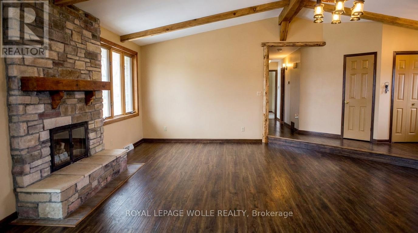 












333 6TH CONCESSION ROAD

,
Brant,




Ontario
N0E1B0

