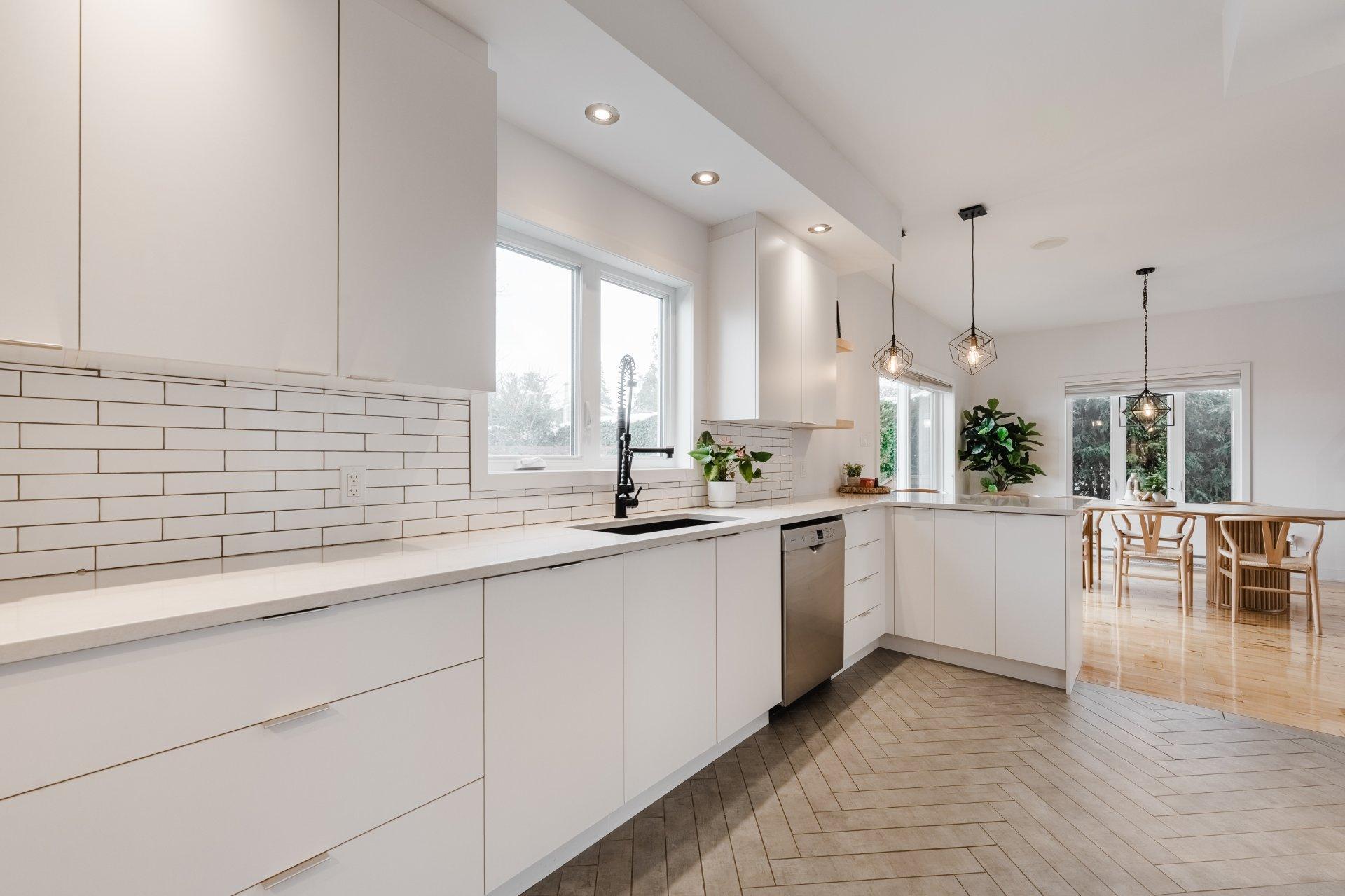 









960


Rue Moquin

,
Chambly,




QC
J3L1P8

