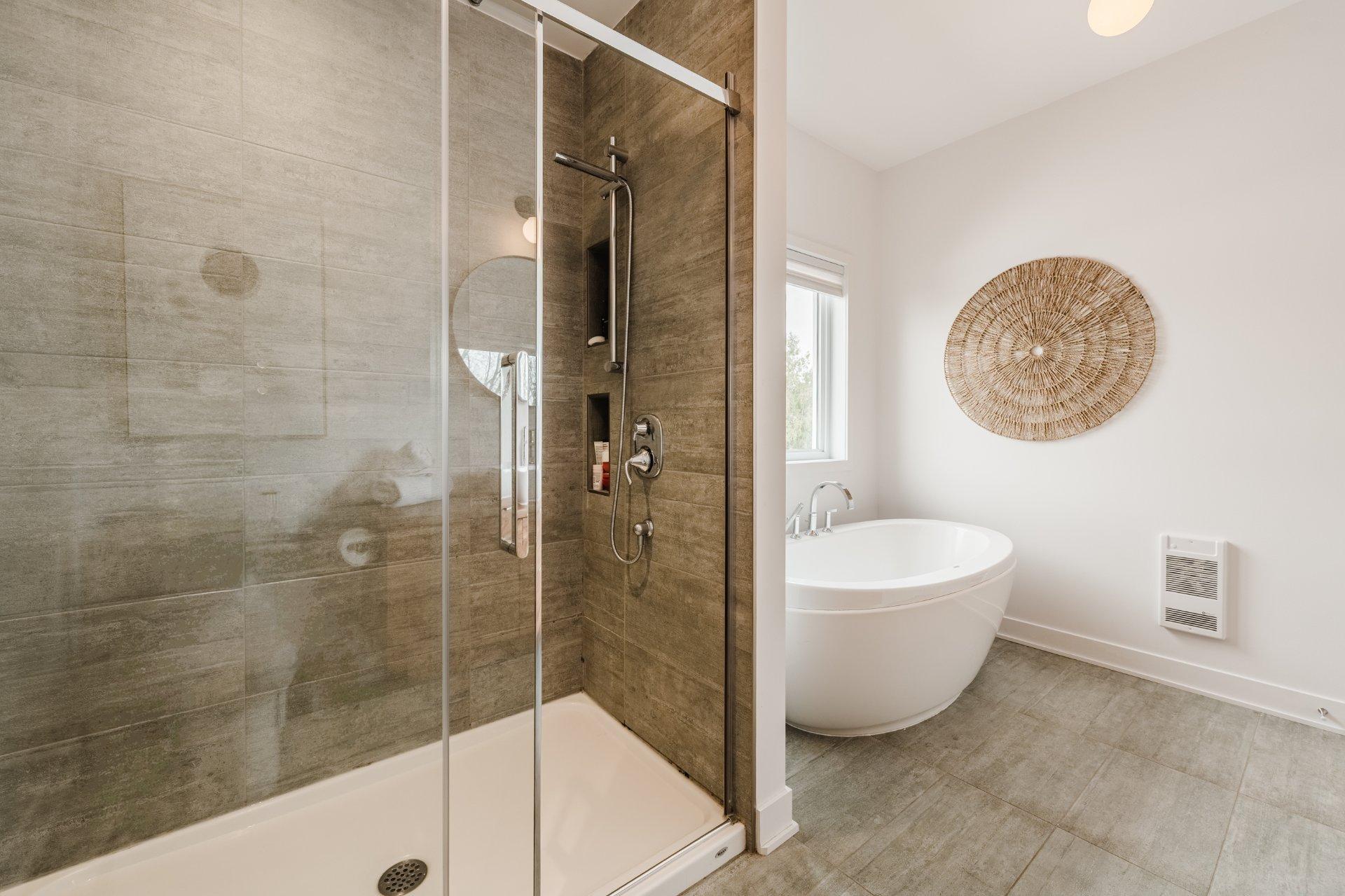 









960


Rue Moquin

,
Chambly,




QC
J3L1P8

