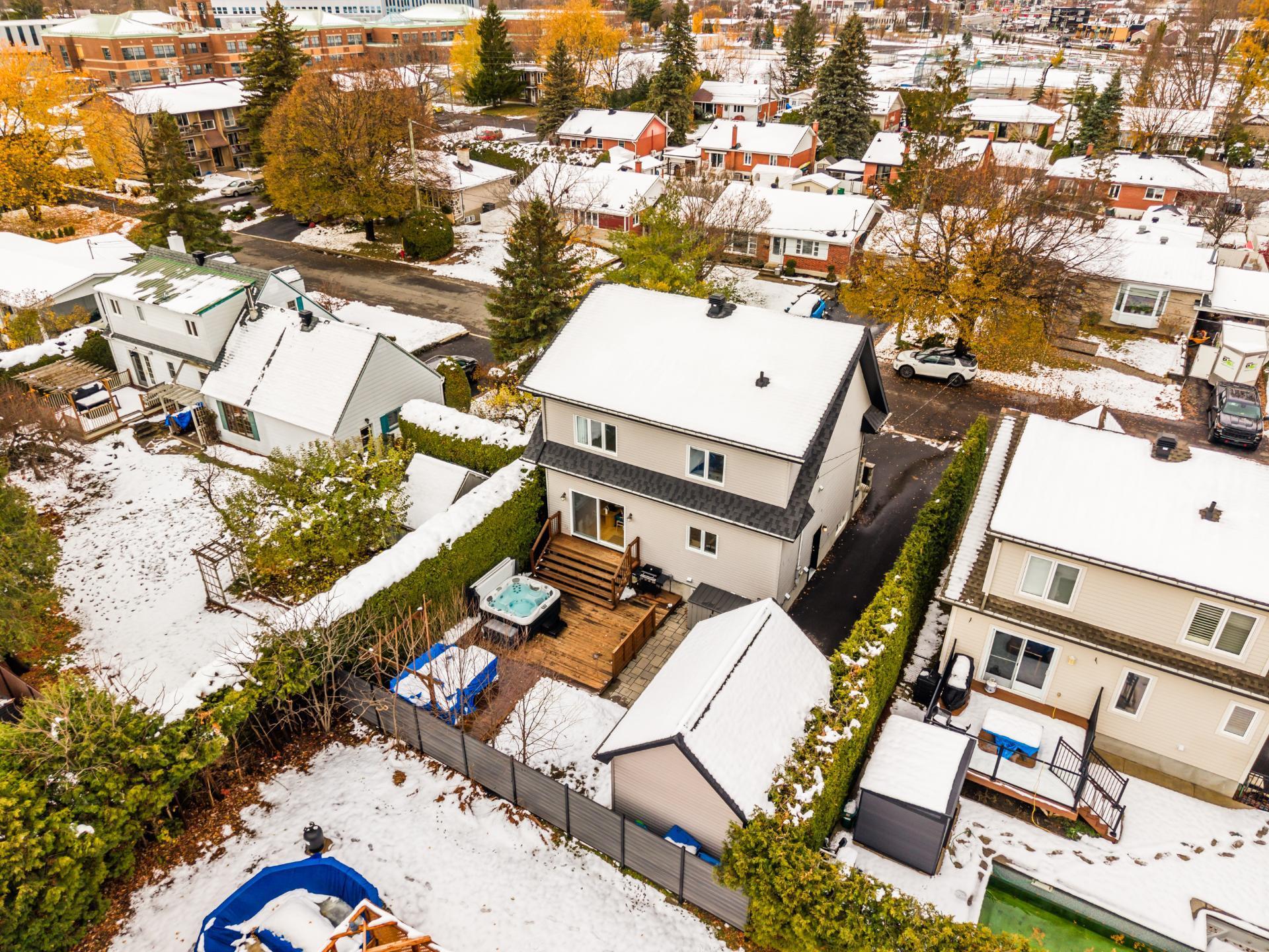 









960


Rue Moquin

,
Chambly,




QC
J3L1P8

