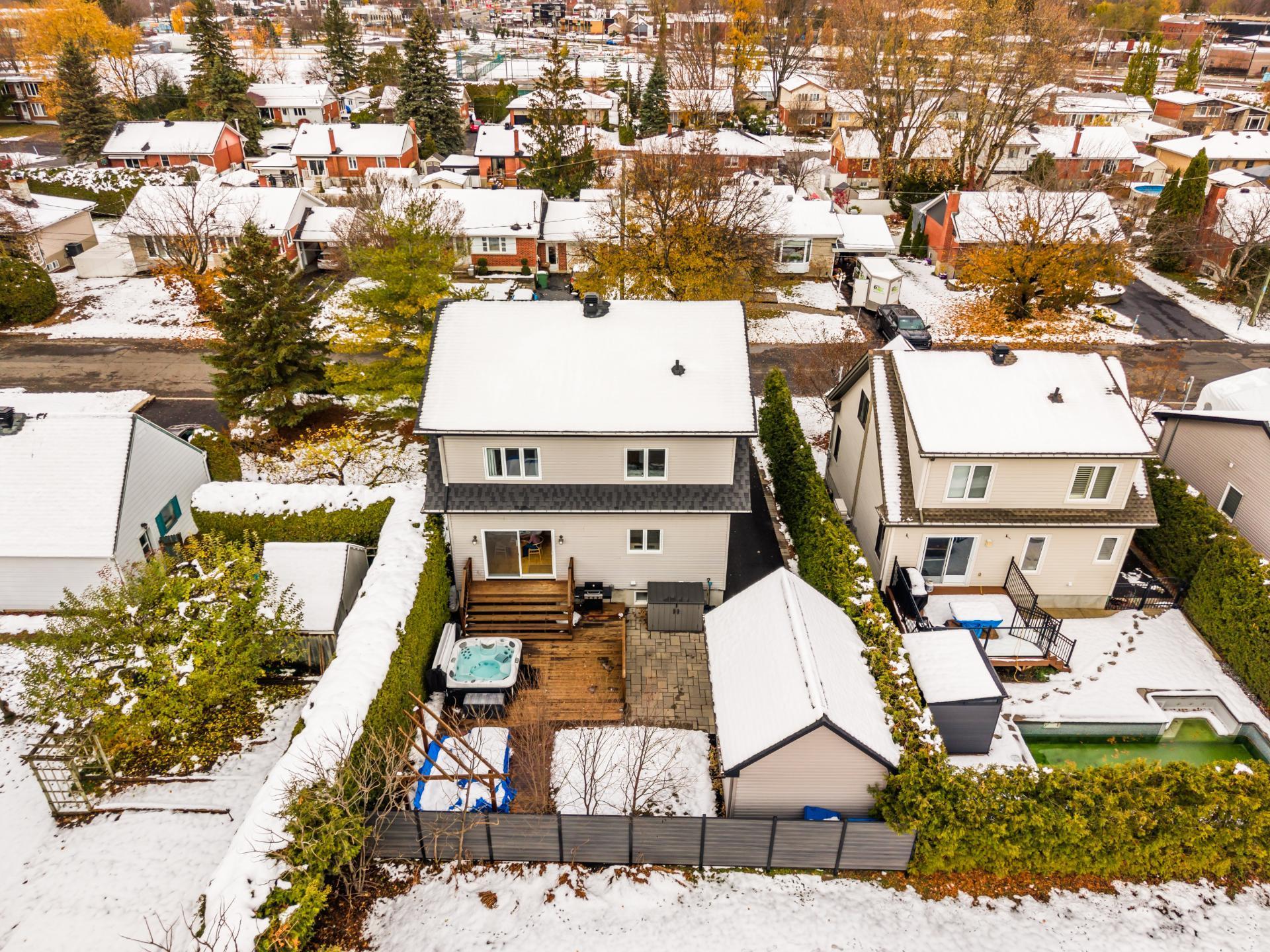 









960


Rue Moquin

,
Chambly,




QC
J3L1P8

