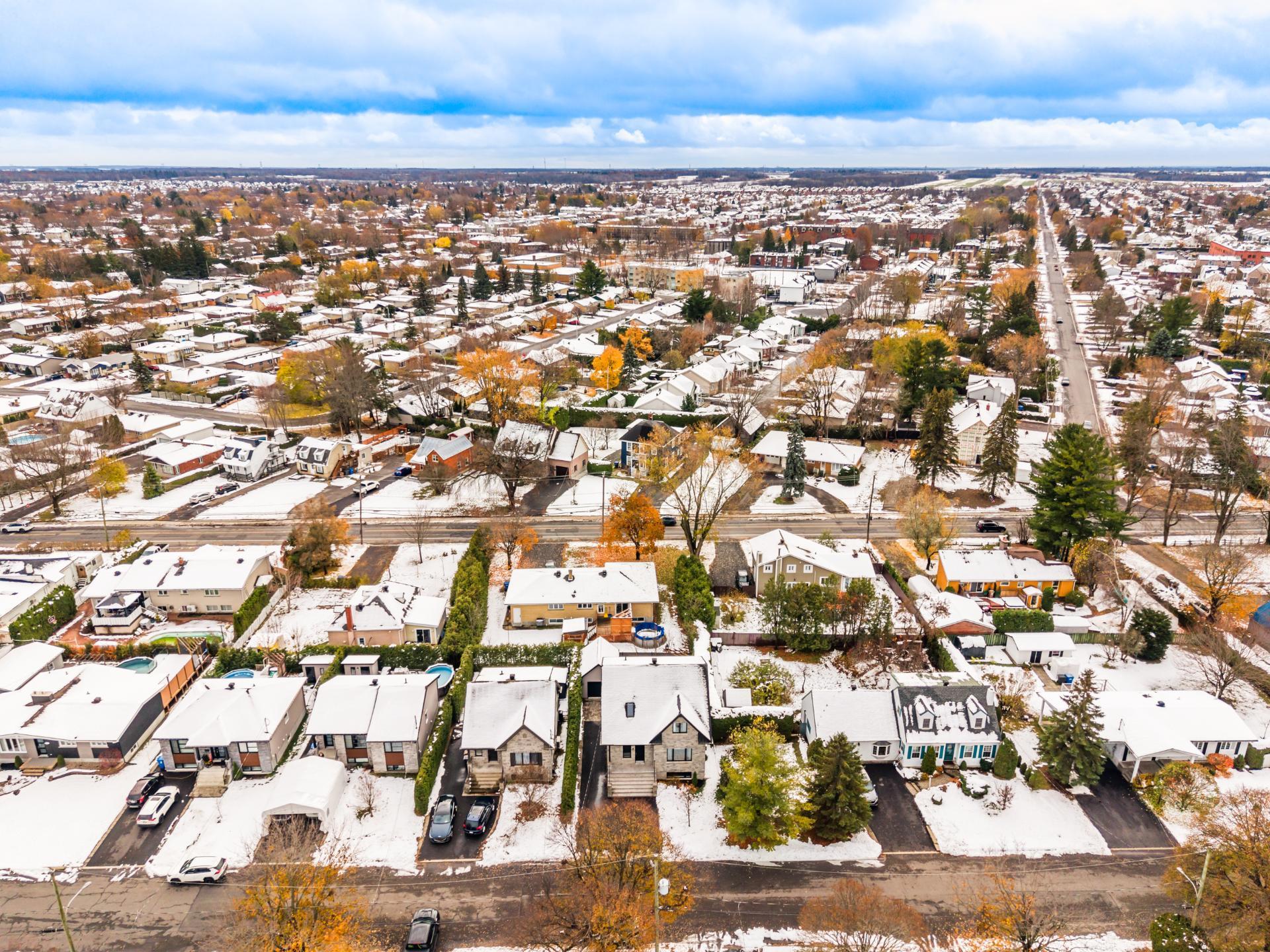 









960


Rue Moquin

,
Chambly,




QC
J3L1P8

