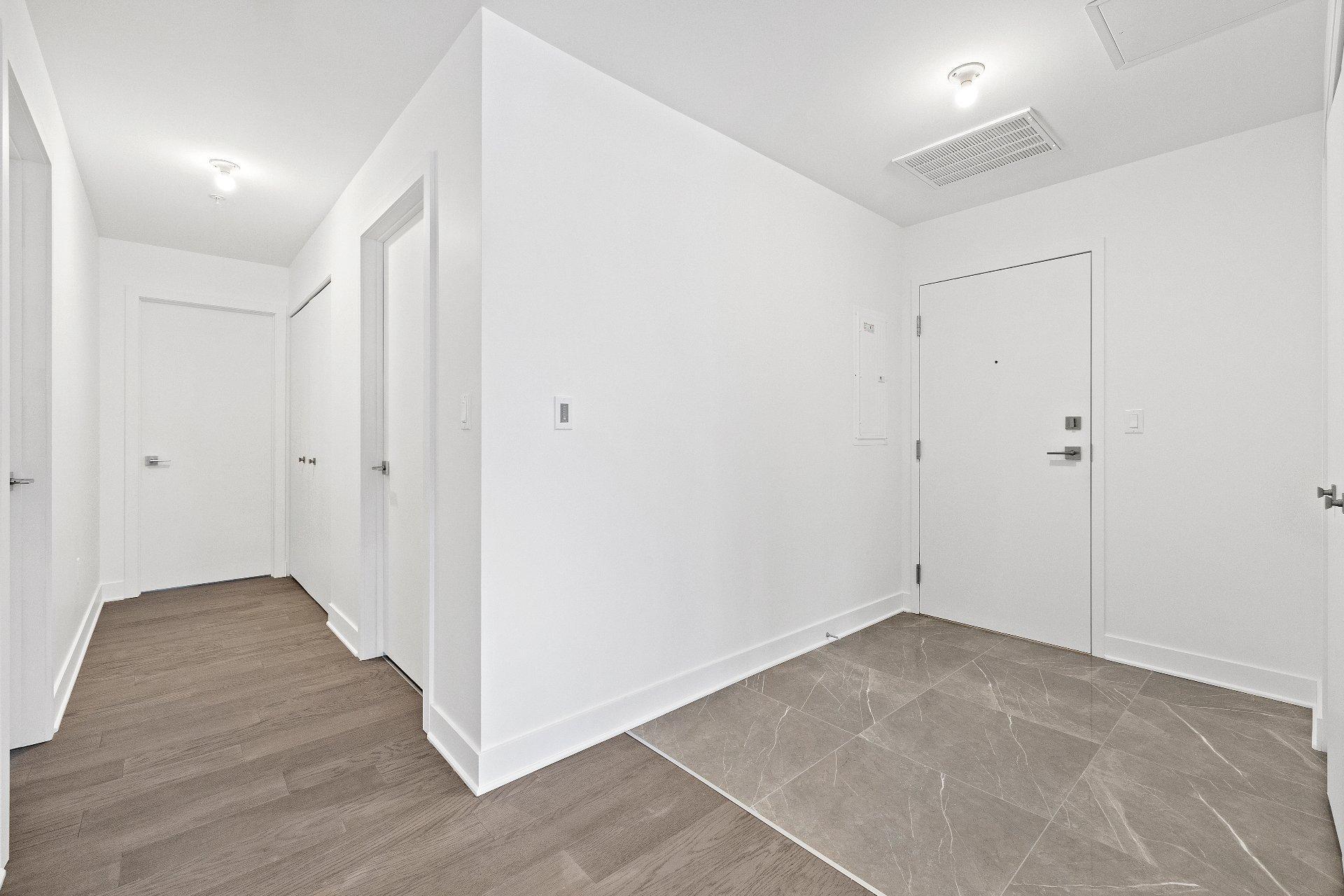 









244


Boul. Hymus

, 201,
Pointe-Claire,




QC
H9R1G3

