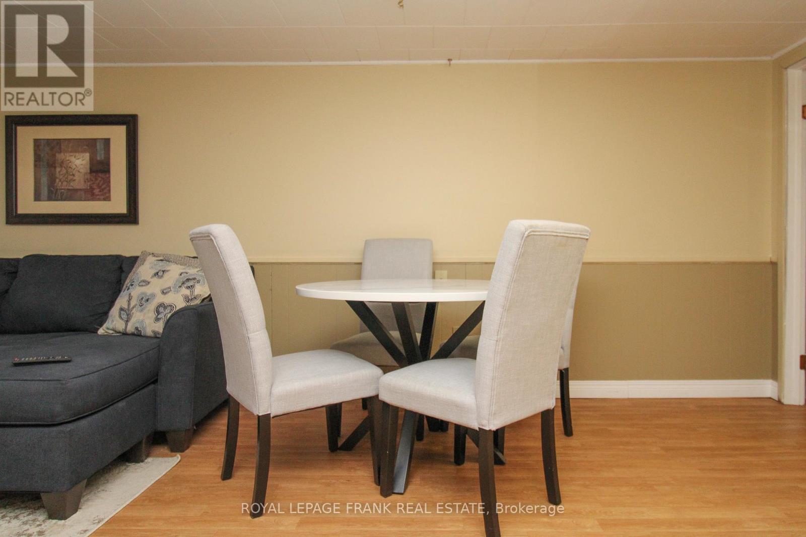 












1189 TRENTWAY VISTA

,
Peterborough (Northcrest Ward 5),




Ontario
K9H6N7

