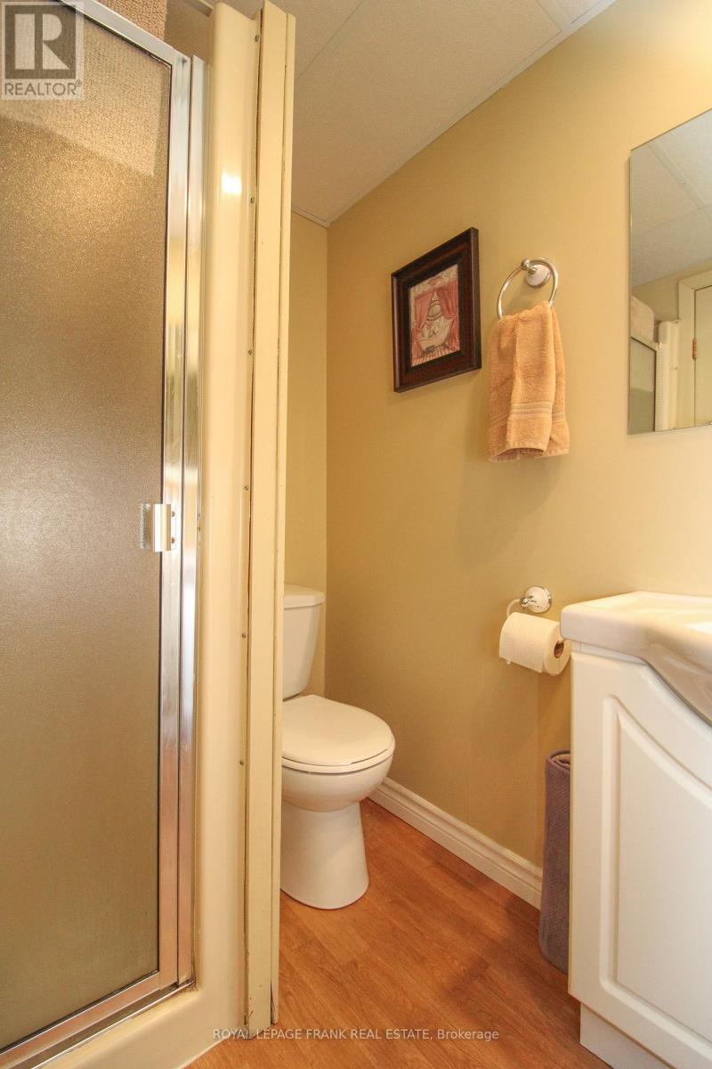 












1189 TRENTWAY VISTA

,
Peterborough (Northcrest Ward 5),




Ontario
K9H6N7

