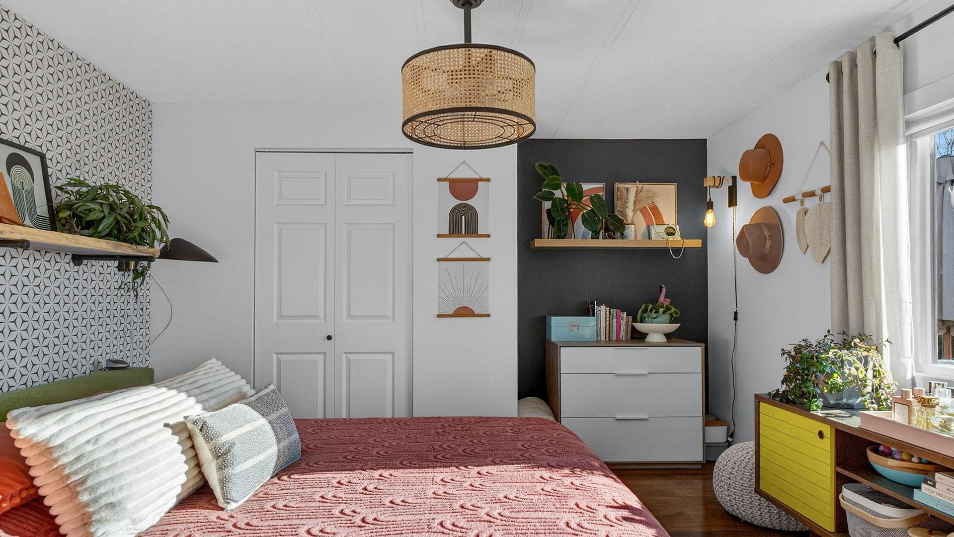 









1880


Old Boucherie

Road, 137,
West Kelowna,




BC
V4T 1Z3

