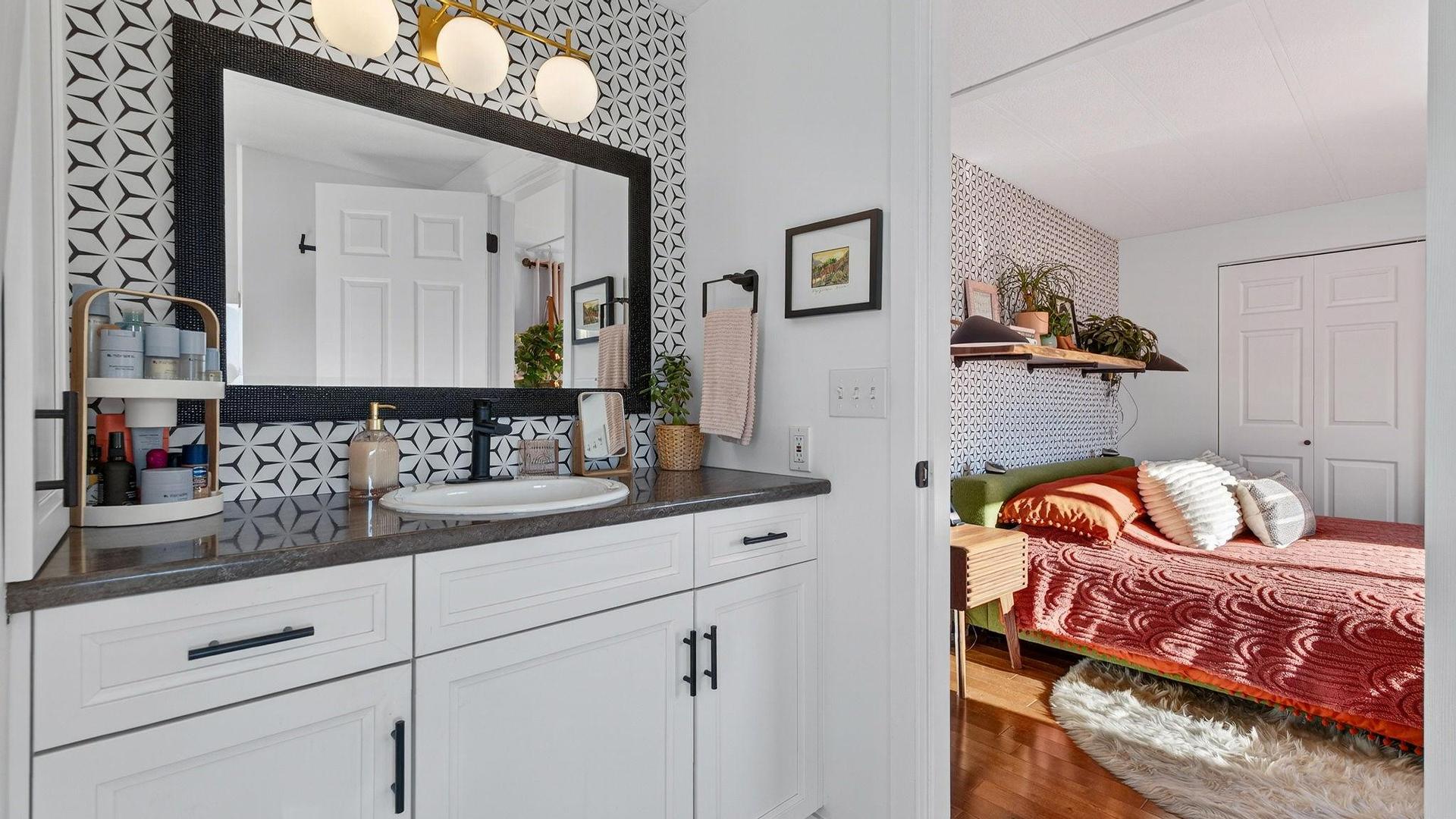 









1880


Old Boucherie

Road, 137,
West Kelowna,




BC
V4T 1Z3

