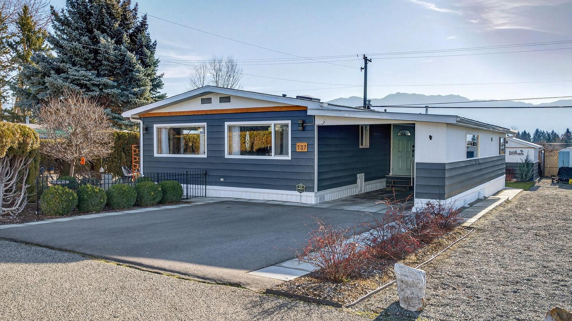 









1880


Old Boucherie

Road, 137,
West Kelowna,




BC
V4T 1Z3

