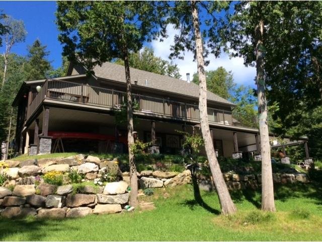 









1816


Ch. du Lac-Boileau O.

,
Rivière-Rouge,




QC
J0T1T0

