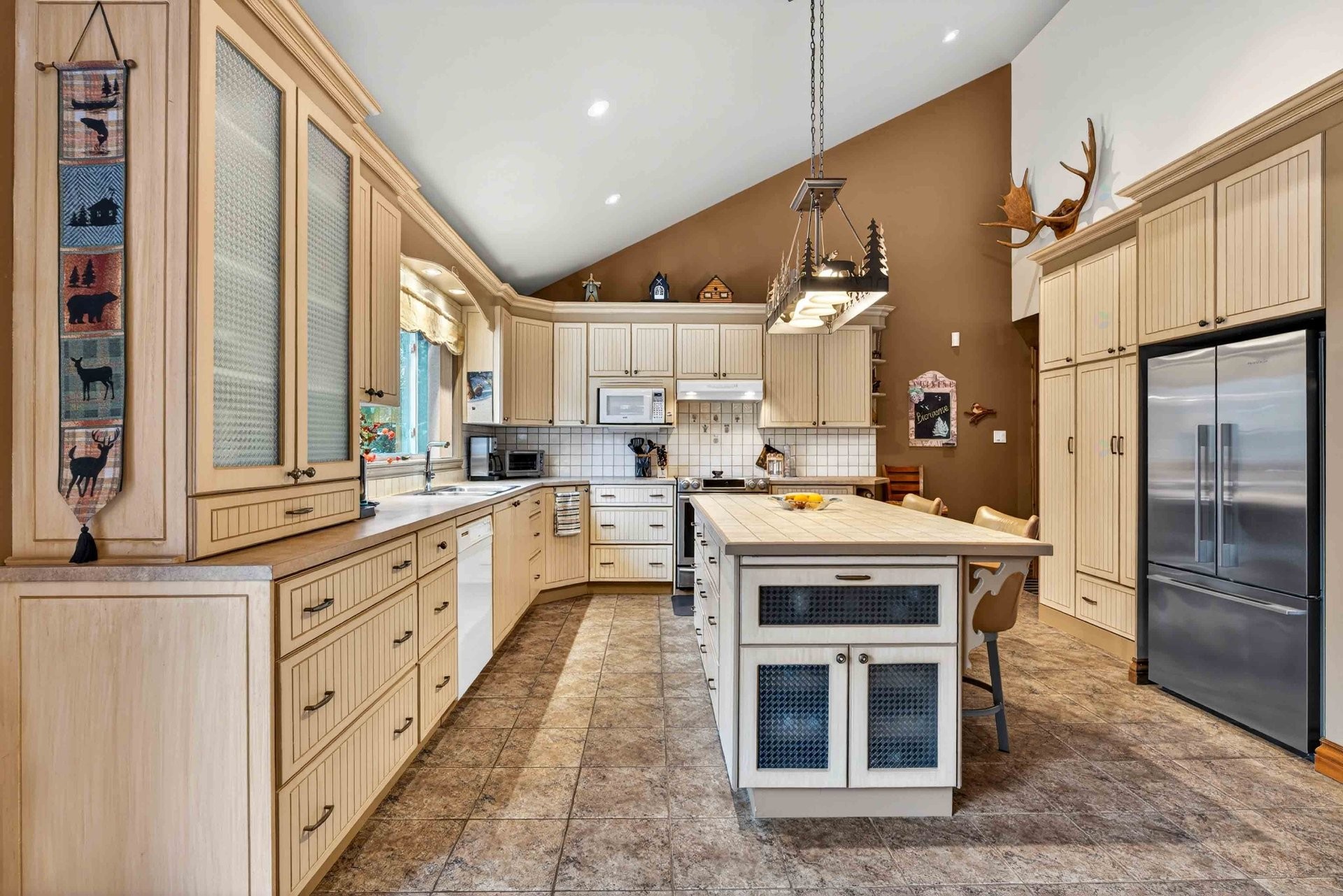 









1816


Ch. du Lac-Boileau O.

,
Rivière-Rouge,




QC
J0T1T0

