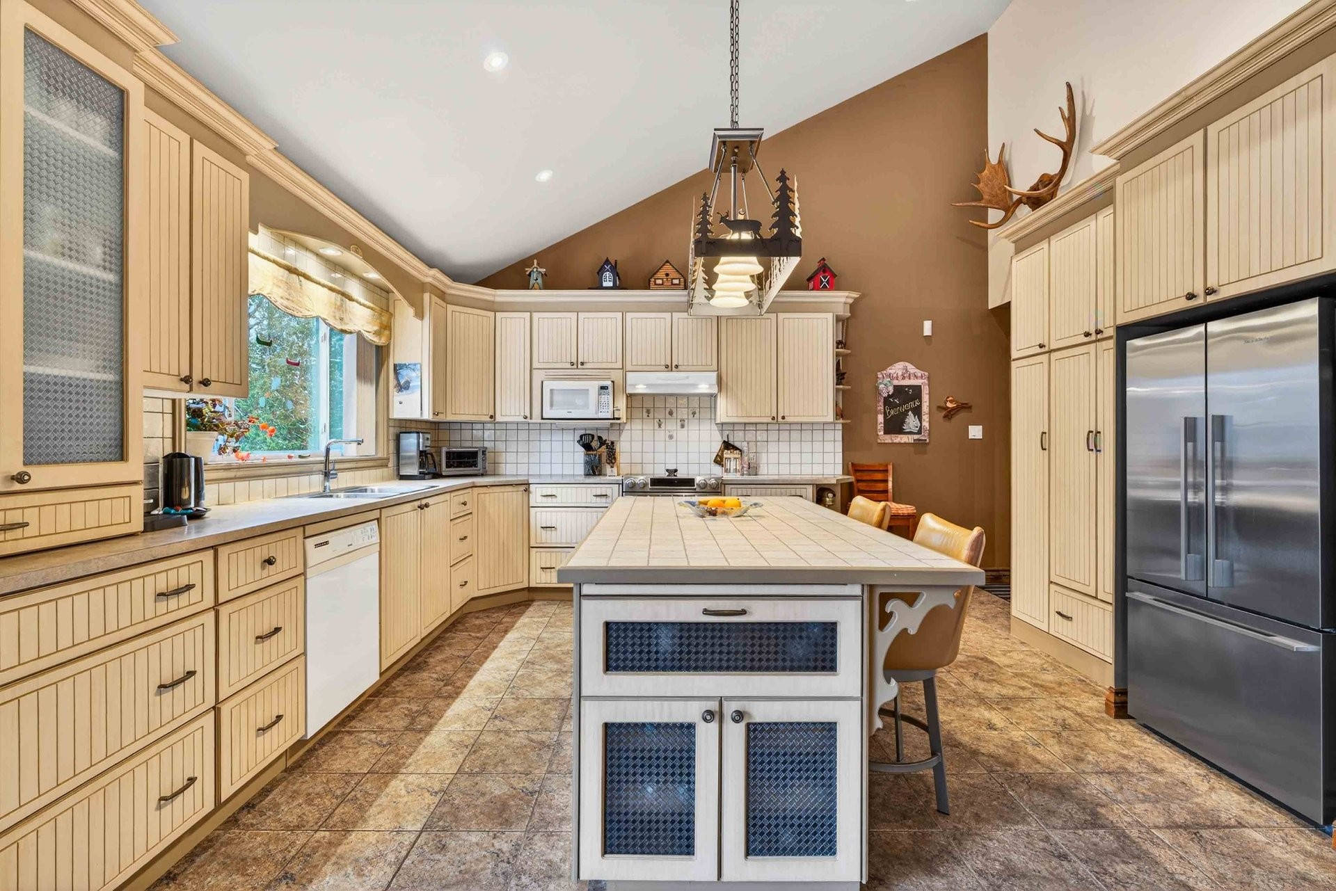 









1816


Ch. du Lac-Boileau O.

,
Rivière-Rouge,




QC
J0T1T0

