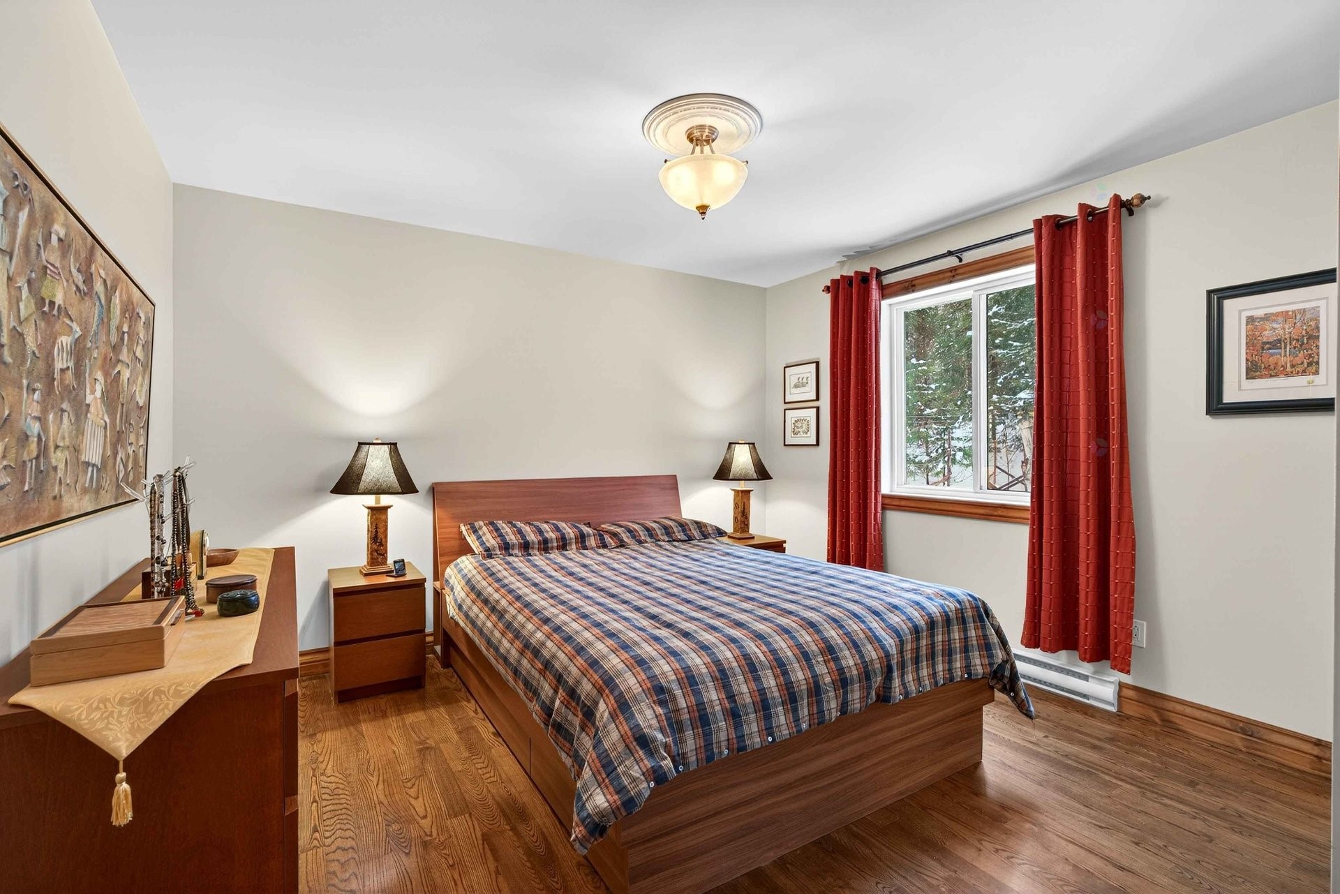 









1816


Ch. du Lac-Boileau O.

,
Rivière-Rouge,




QC
J0T1T0

